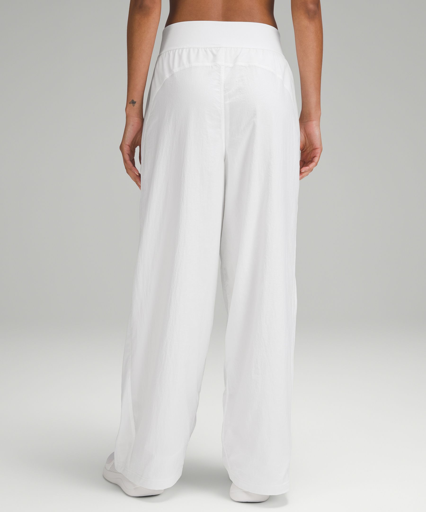 Lightweight Tennis Mid-Rise Track Pant