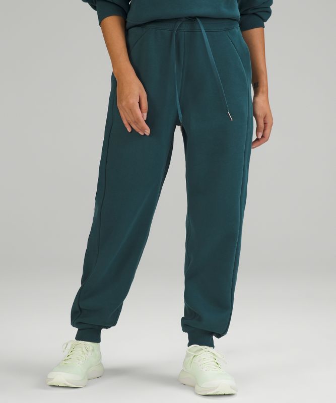 Scuba Relaxed-Fit High-Rise Jogger *Asia Fit