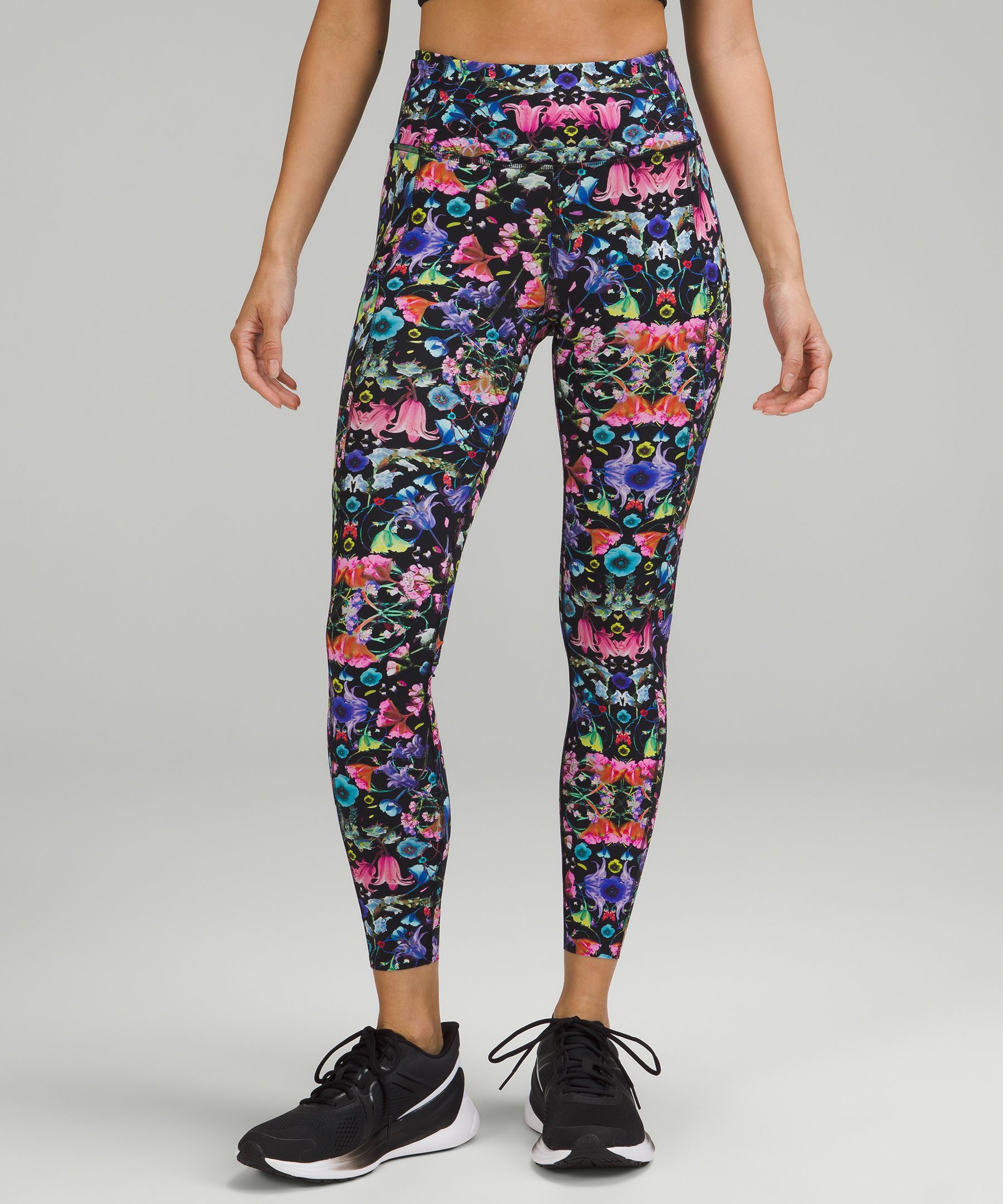 https://images.lululemon.com/is/image/lululemon/LW5FIDA_059725_1?size=800,800