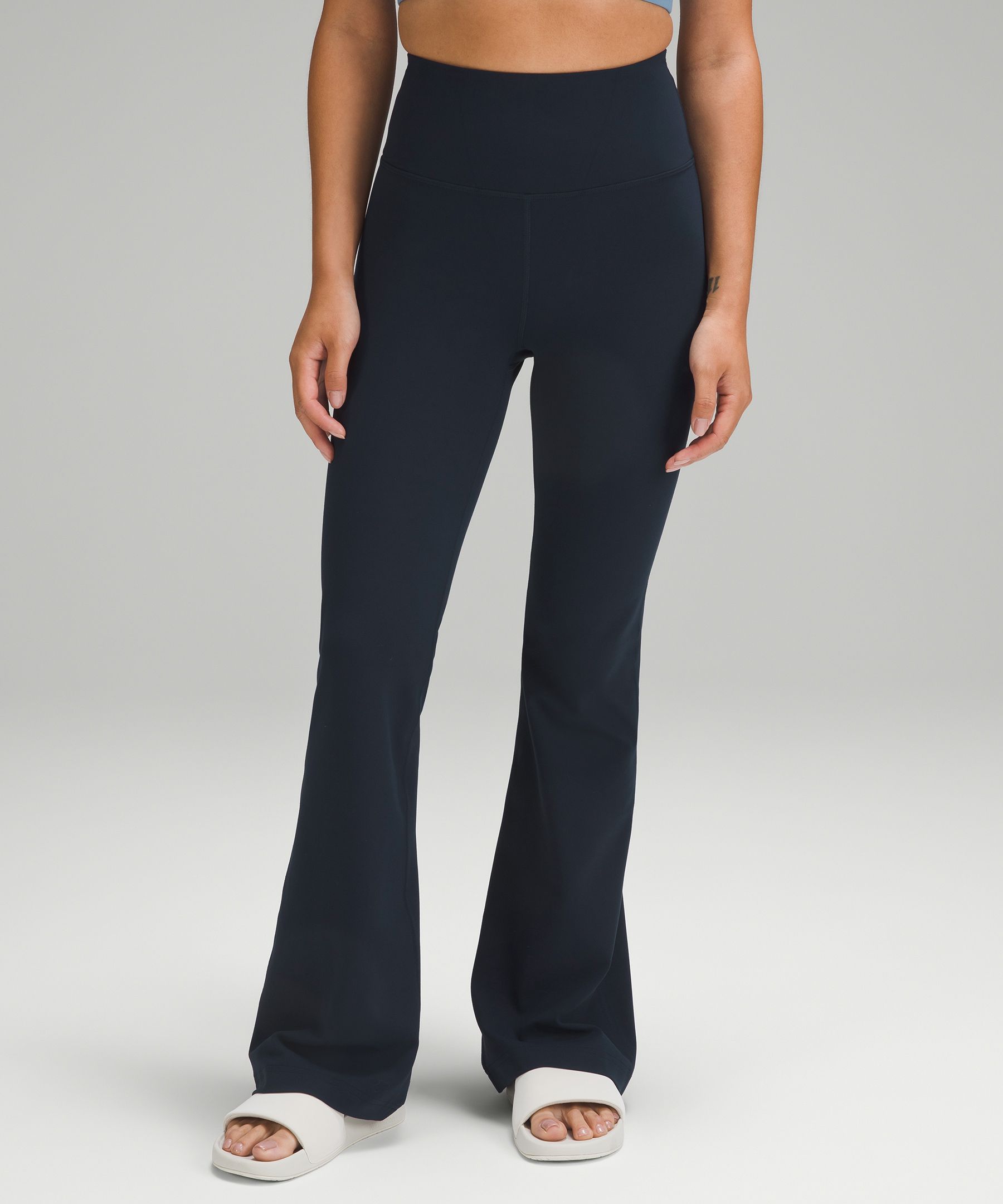 Groove Super-High-Rise Flared Pant