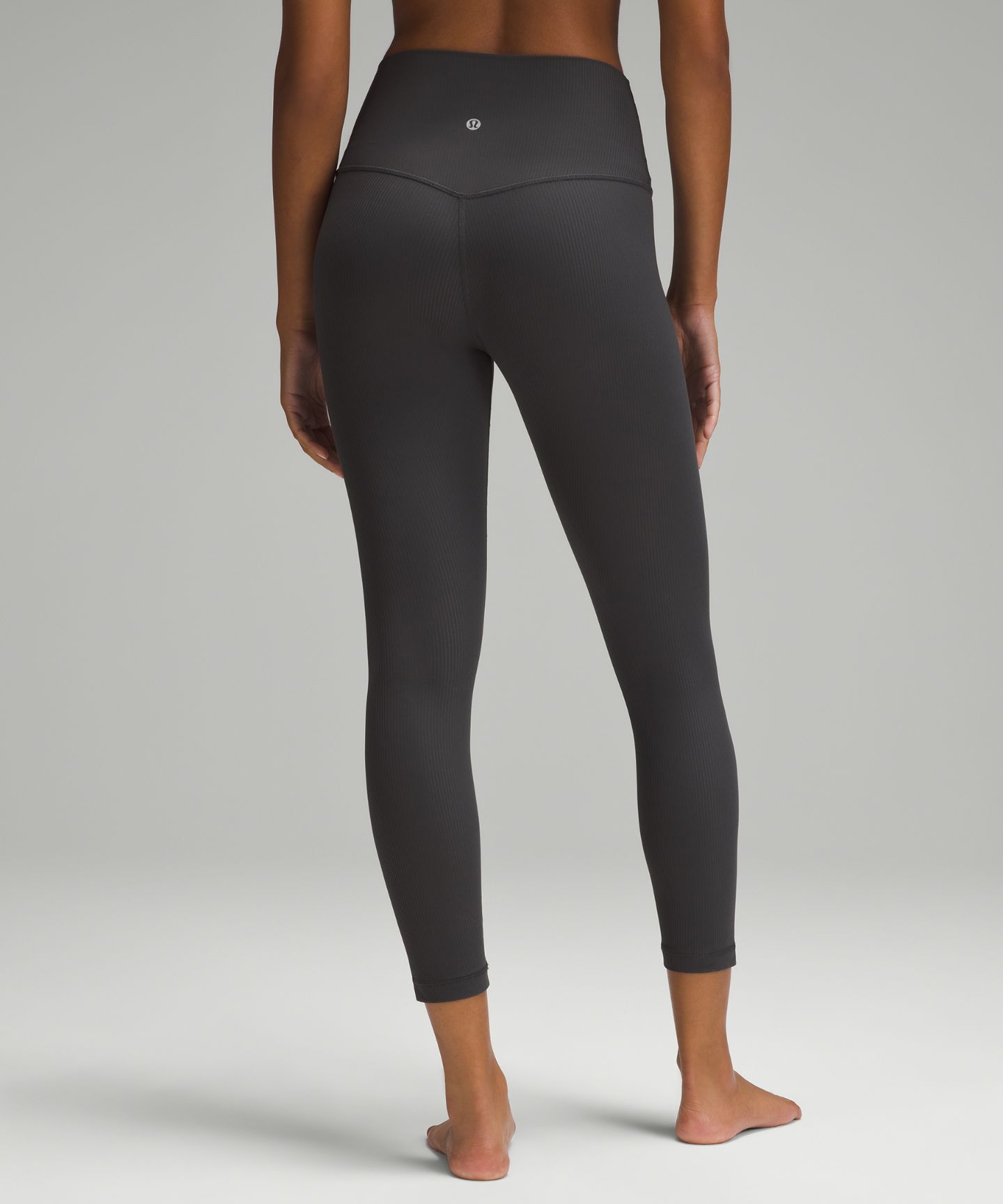 Женские брюки Lululemon Align™ High-Rise Ribbed Pant 25", цвет: Графитовый серый — фото 3