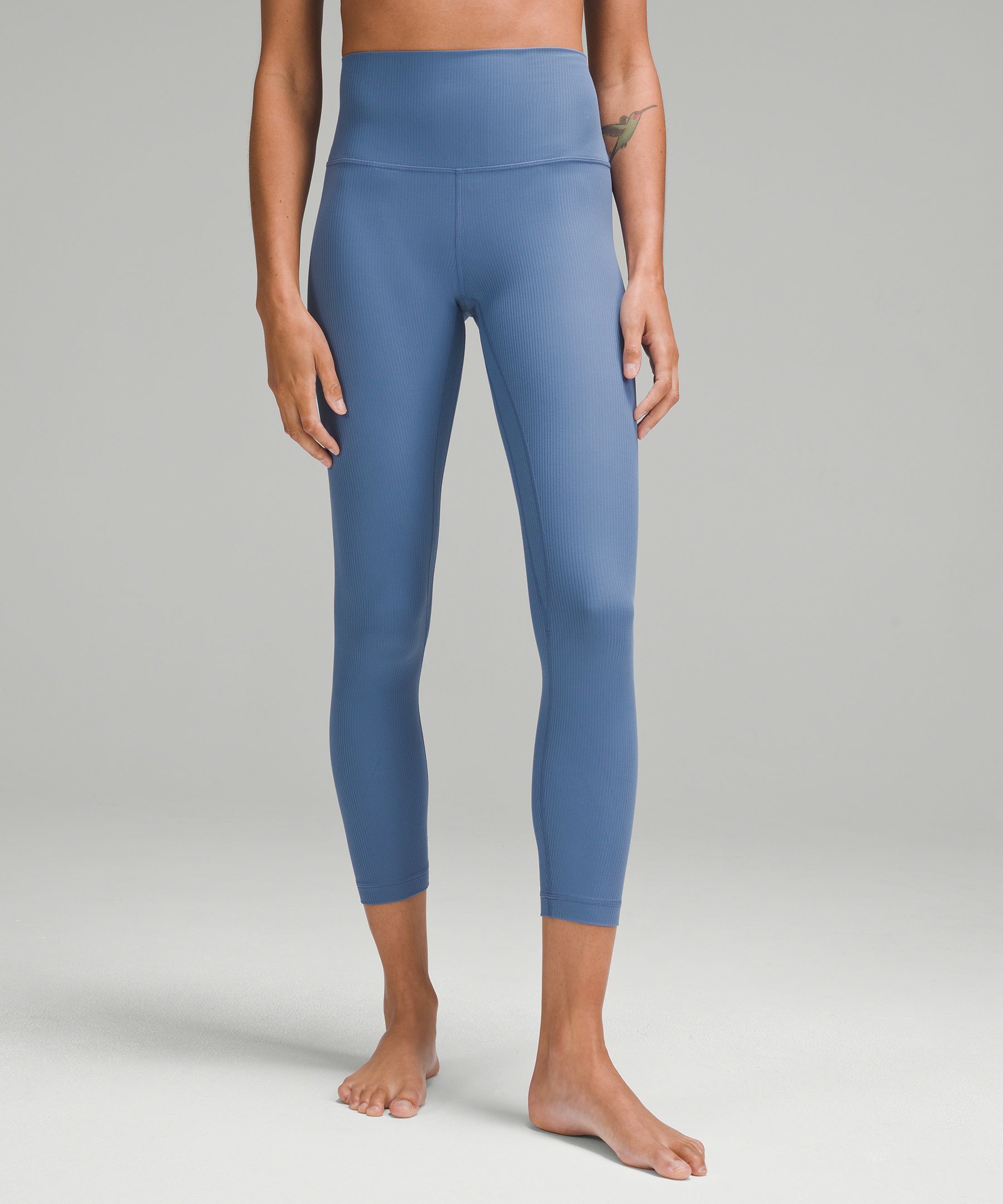 lululemon Women s Align High Rise Ribbed Pant 25 Size 2 Blue