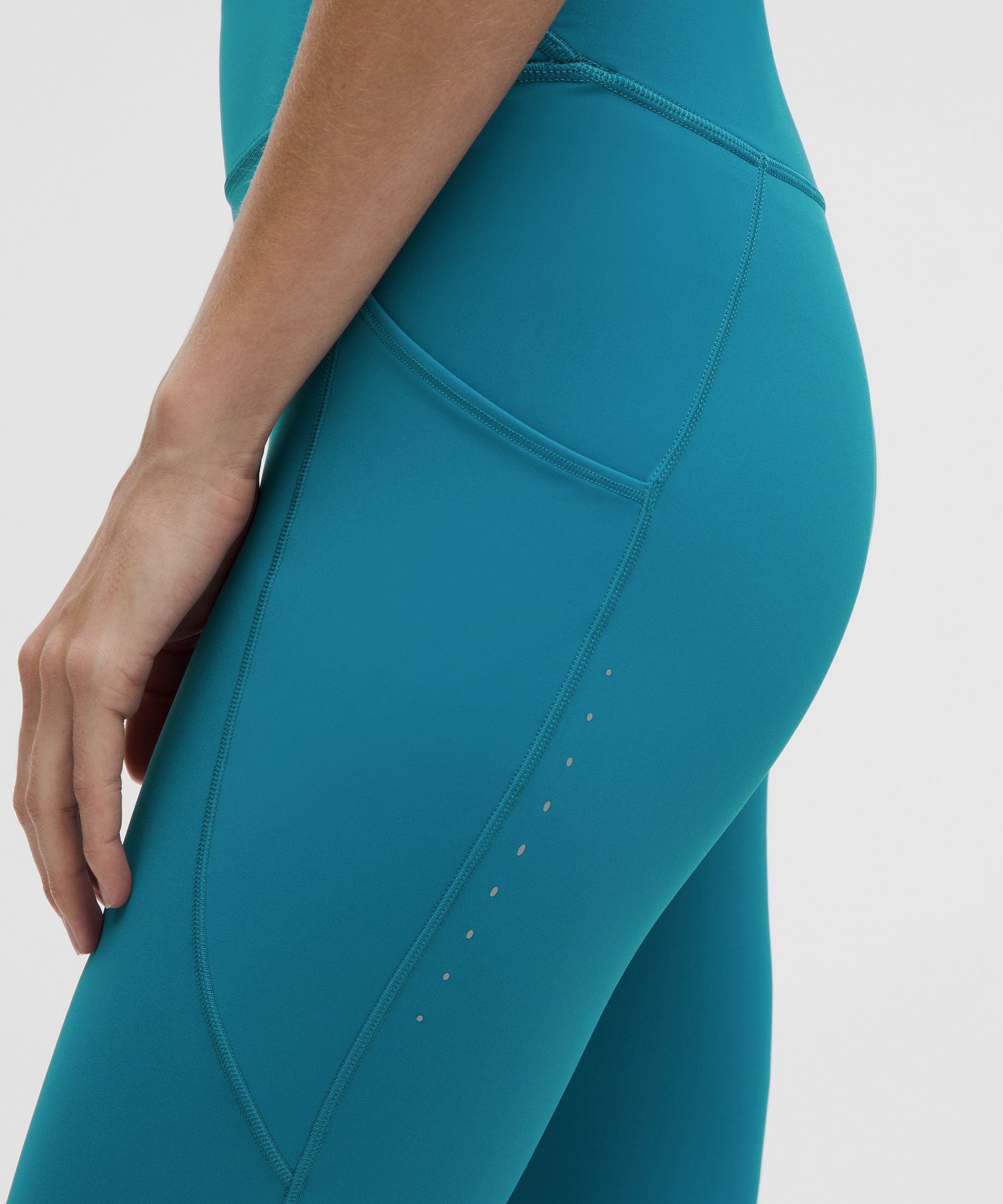 Fast and Free High-Rise Tight 28