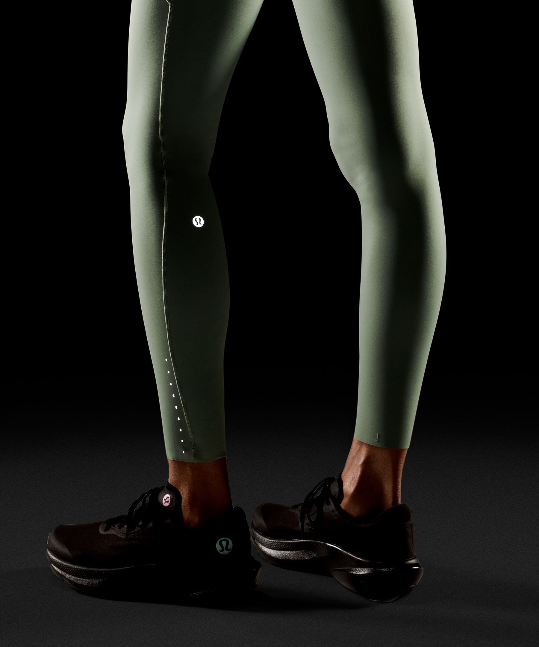 Fast and Free High-Rise Tight 28" *5 Pocket