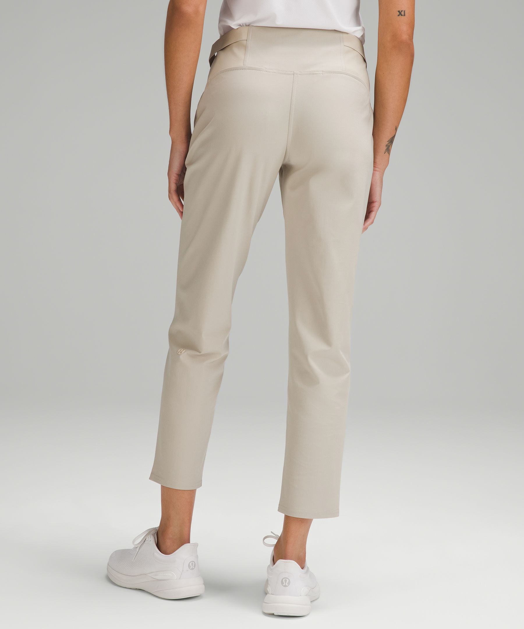 Women's Grey Golf Pants with Welt Pockets - Stylish and Comfortable