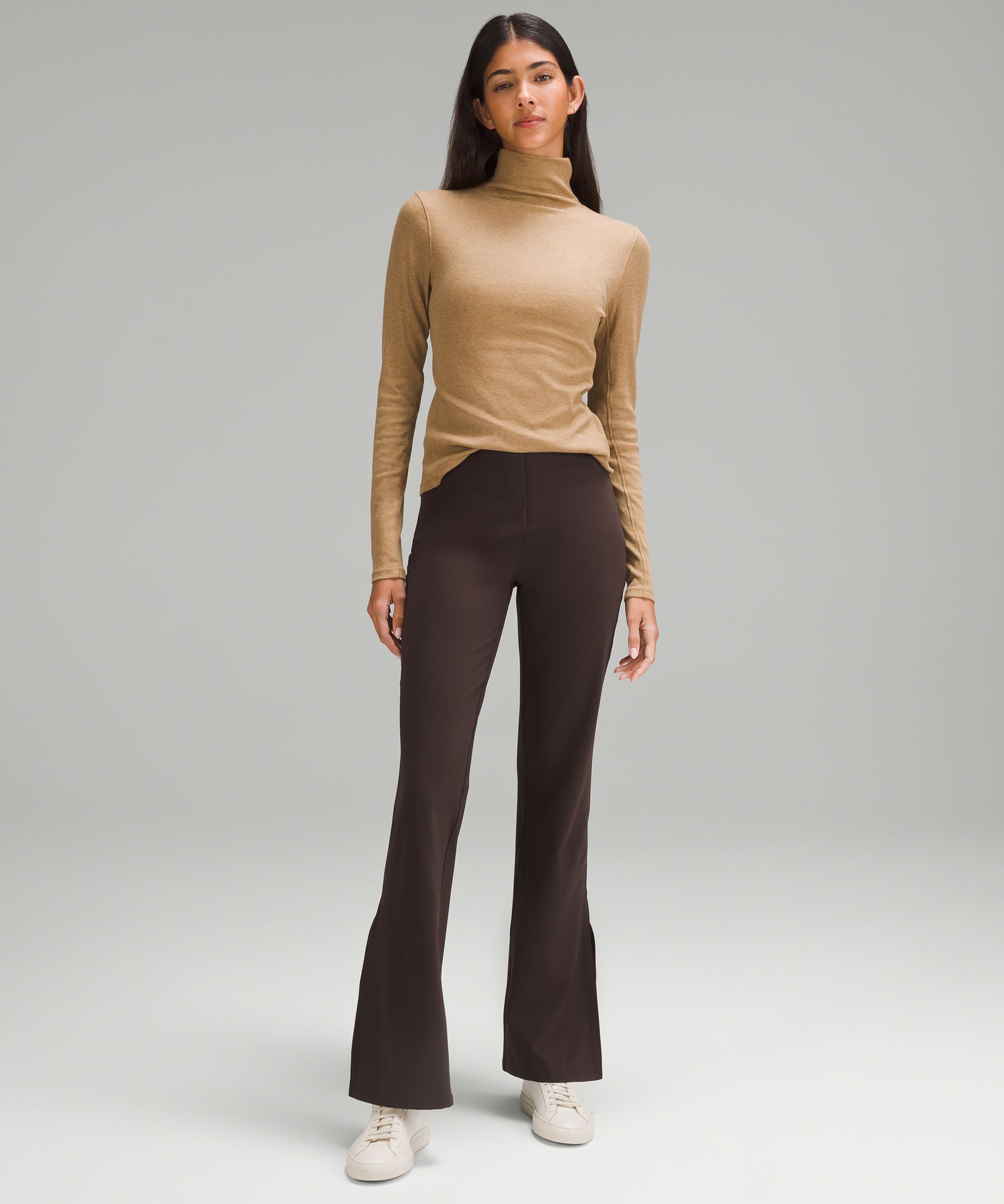 High-rise flare trousers with side split (2 colors)