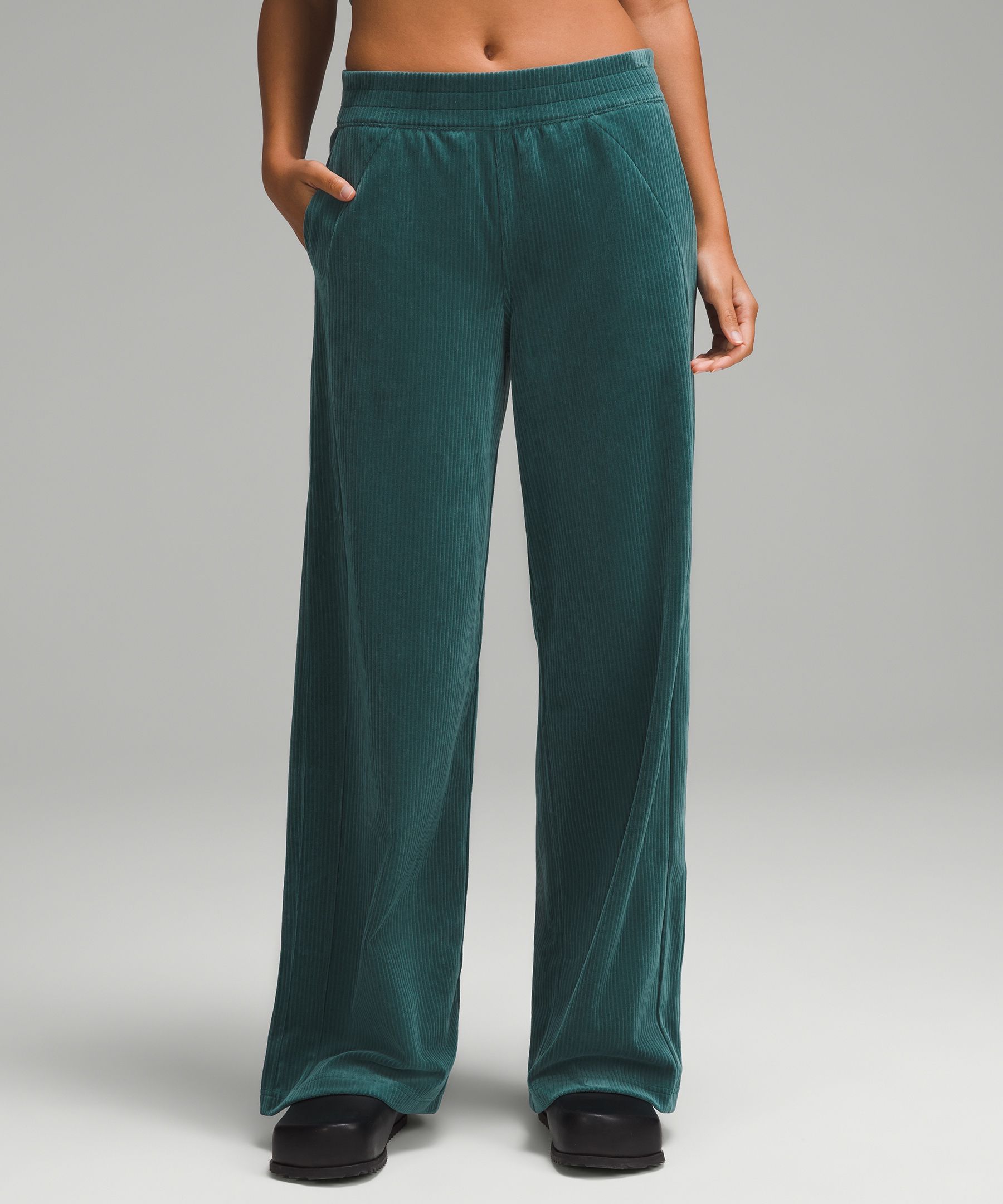 Scuba Mid-Rise Wide-Leg Pant