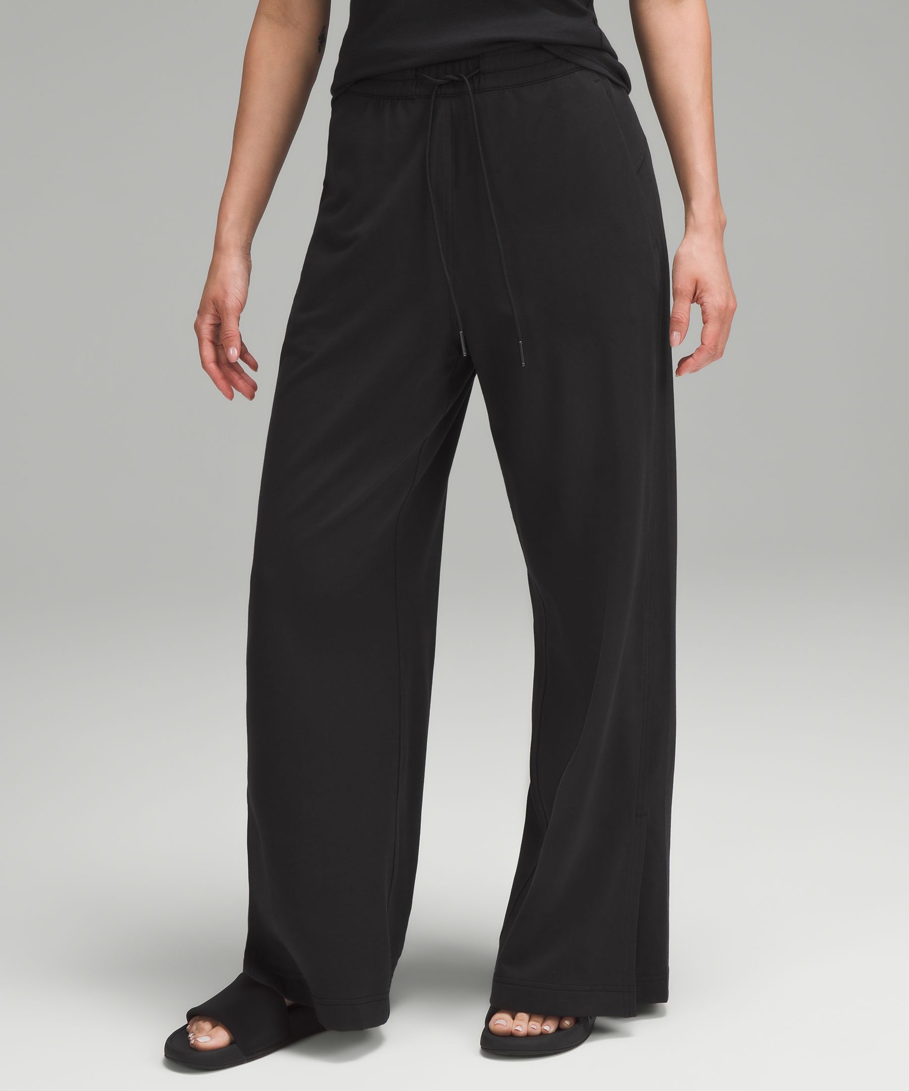 Modal Blend High-Waist Pants in Black