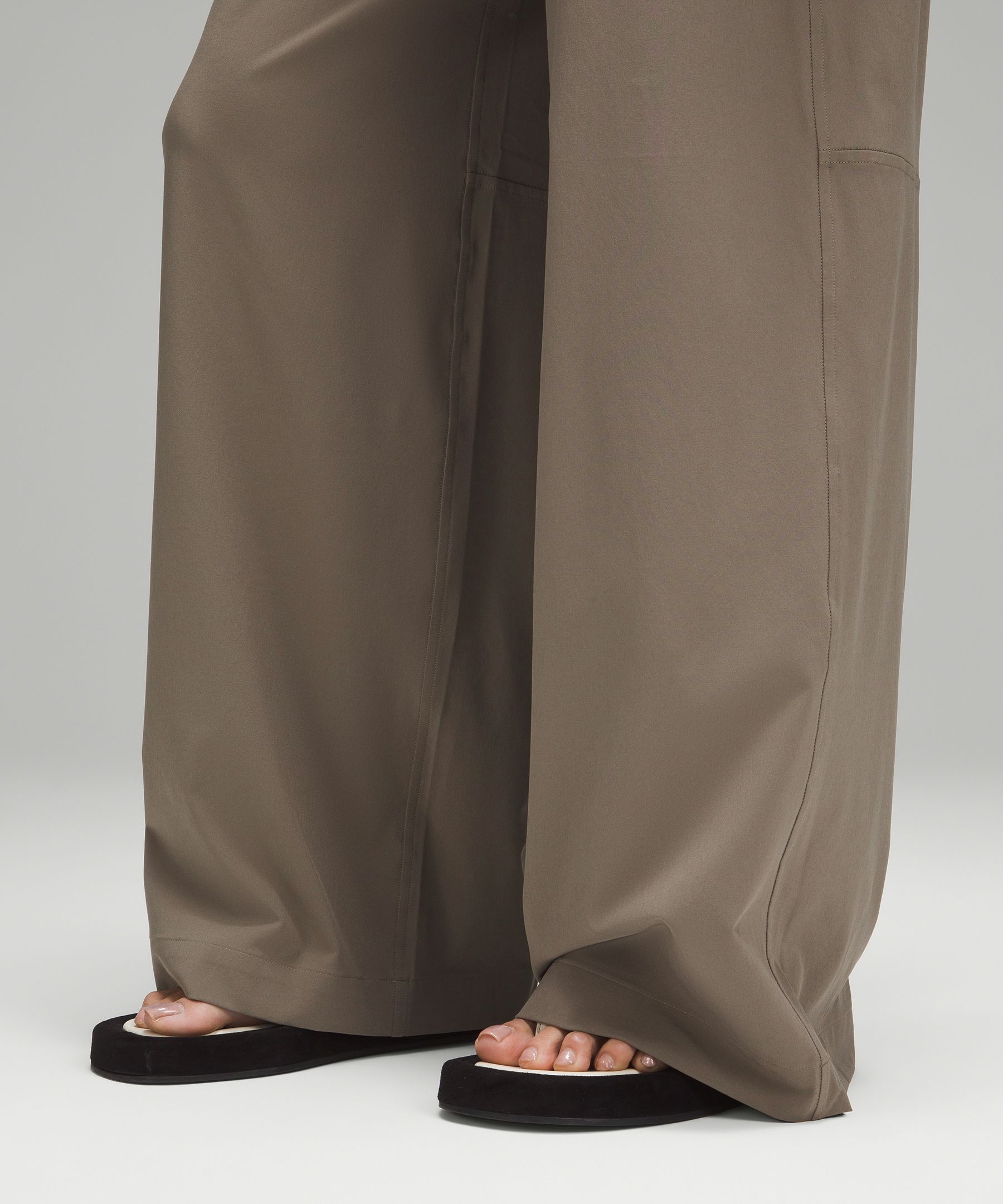 Lululemon athletica Swift Wide-Leg Mid-Rise Pant *Full Length