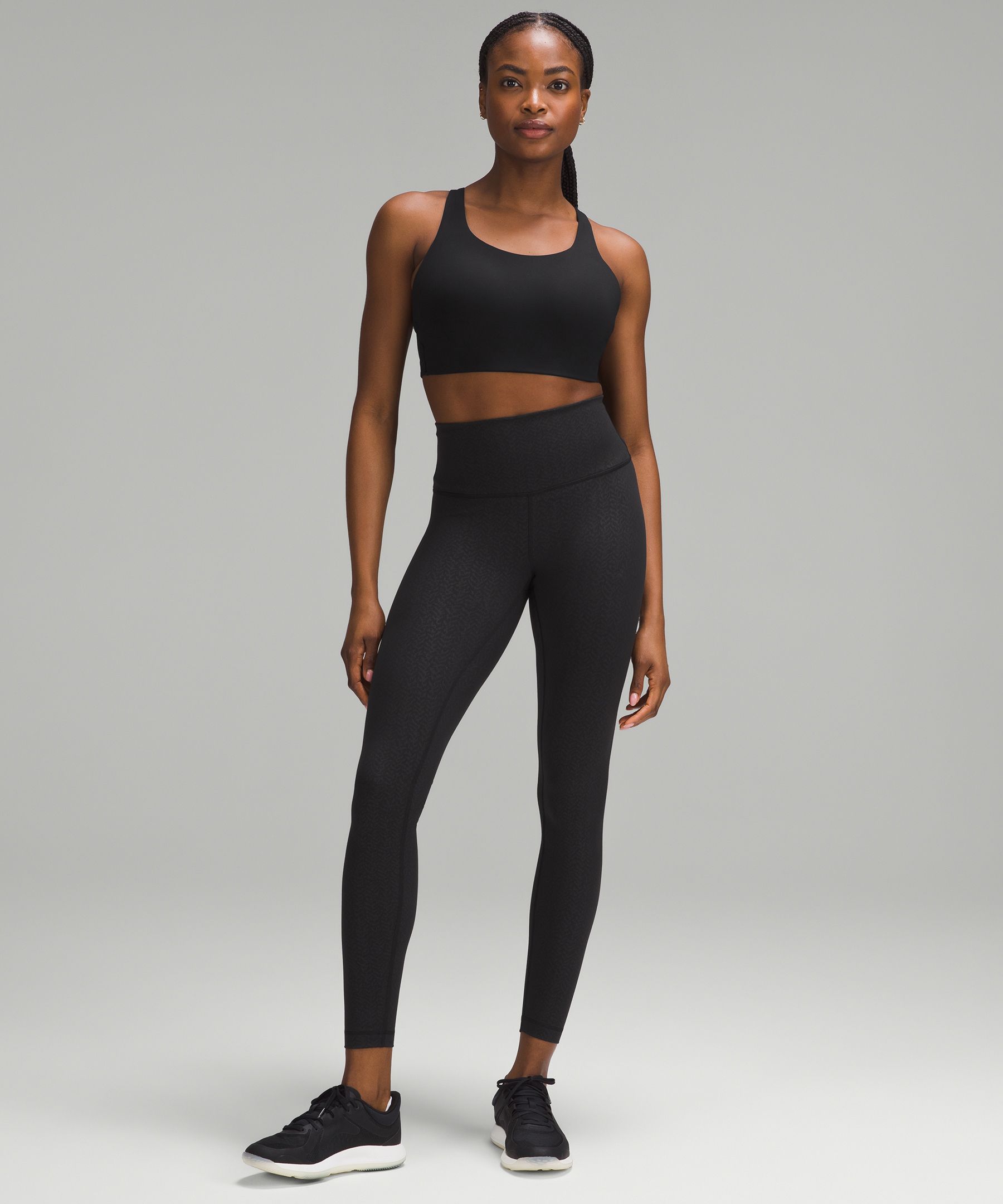 Black 2024 workout outfit