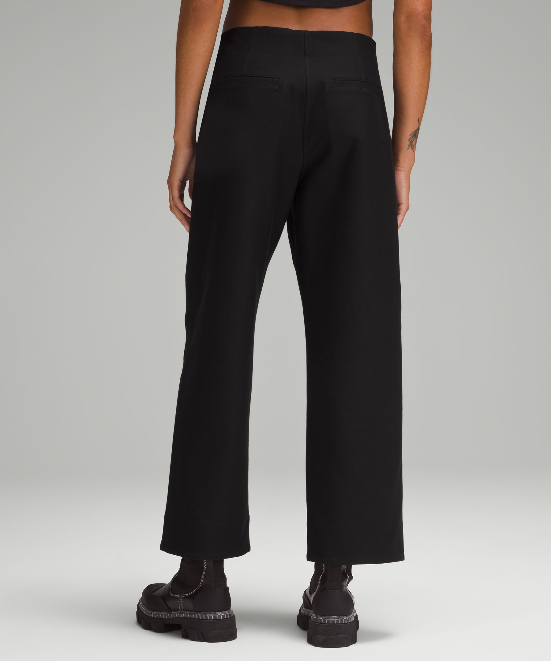 Utilitech Relaxed Mid-Rise Trouser 7/8 Length