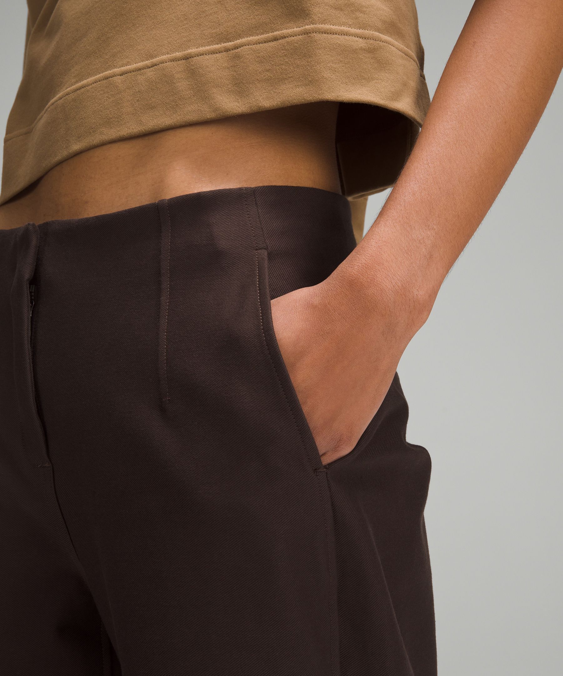 Utilitech Relaxed Mid-Rise Trouser 7/8 Length | Women's Trousers