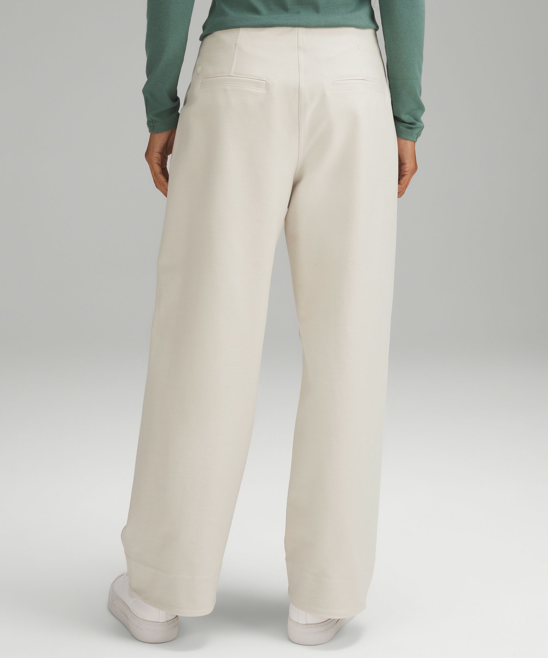 Utilitech Relaxed Mid-Rise Trouser 7/8 Length | Women's Trousers 