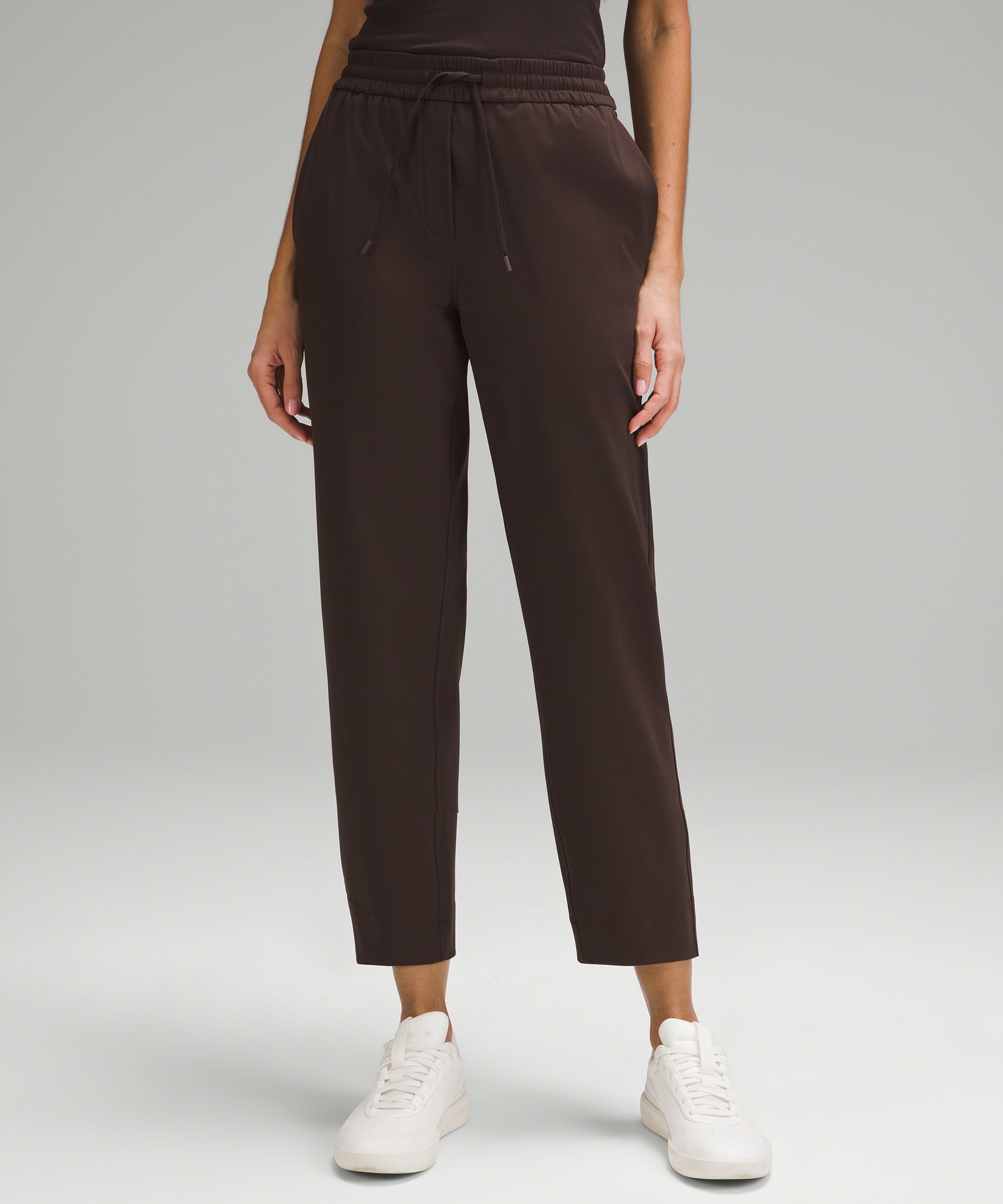 Work fit: Tapered-Leg Mid-Rise Pant 7/8 Length in Espresso and