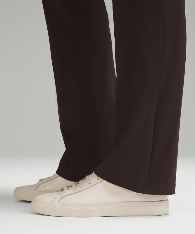 Smooth Fit Pull-On High-Rise Pant