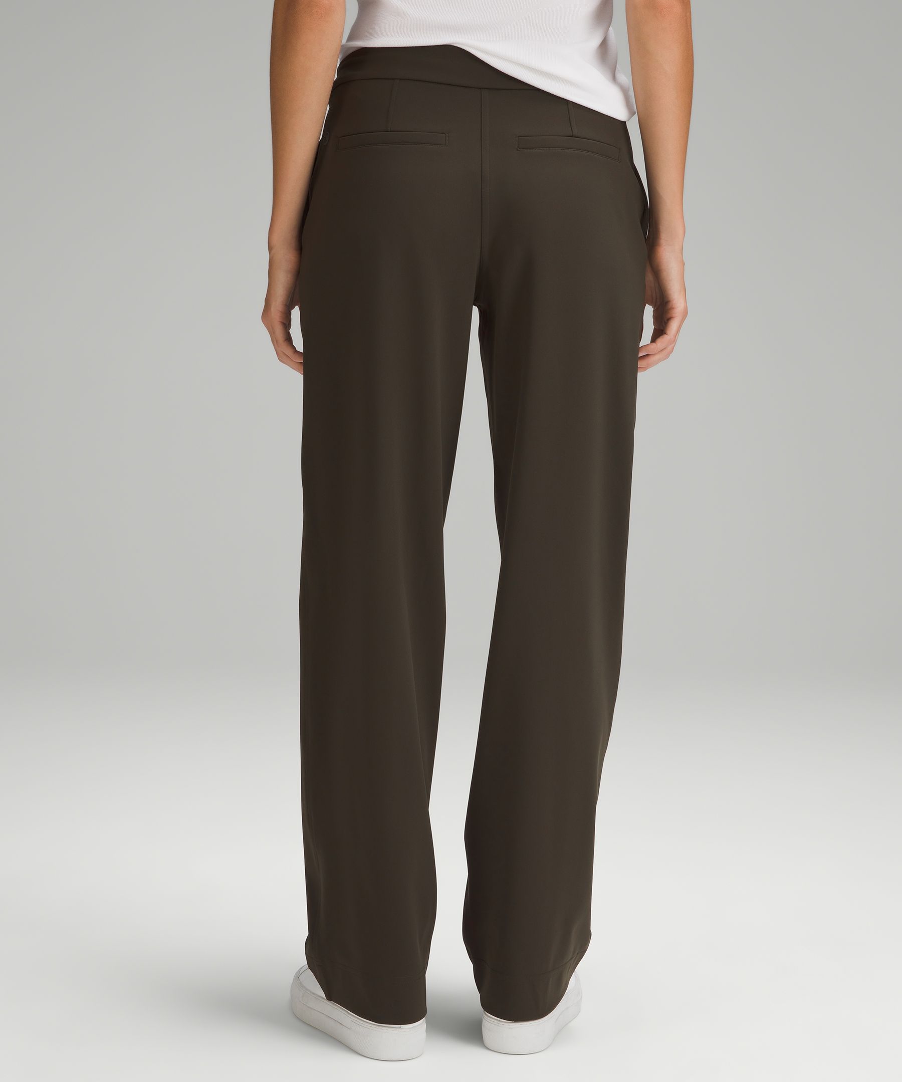 Straight-Leg Mid-Rise Pant Luxtreme *Regular | Lululemon JP