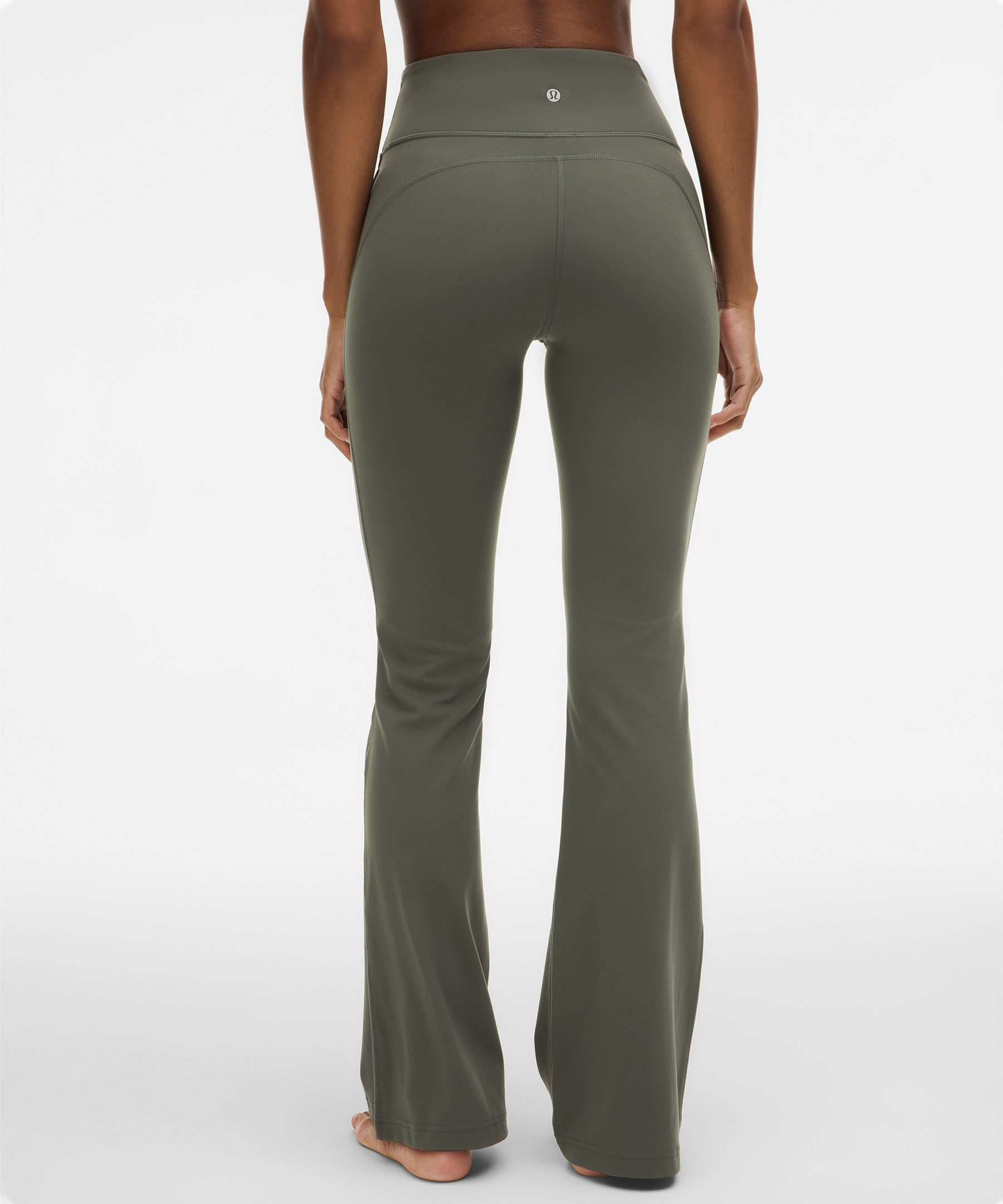 Groove High-Rise Flared Pant with Pockets 32.5