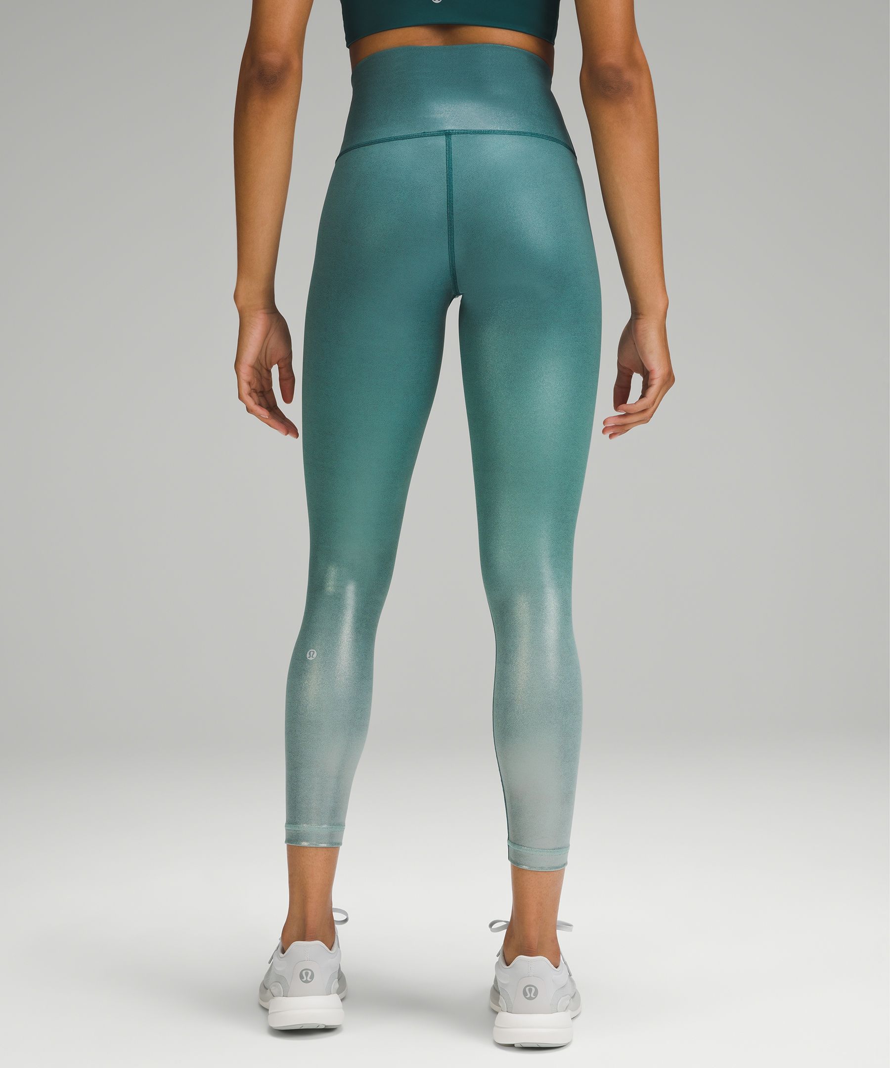 The Lululemon tights that sold out in 27 minutes