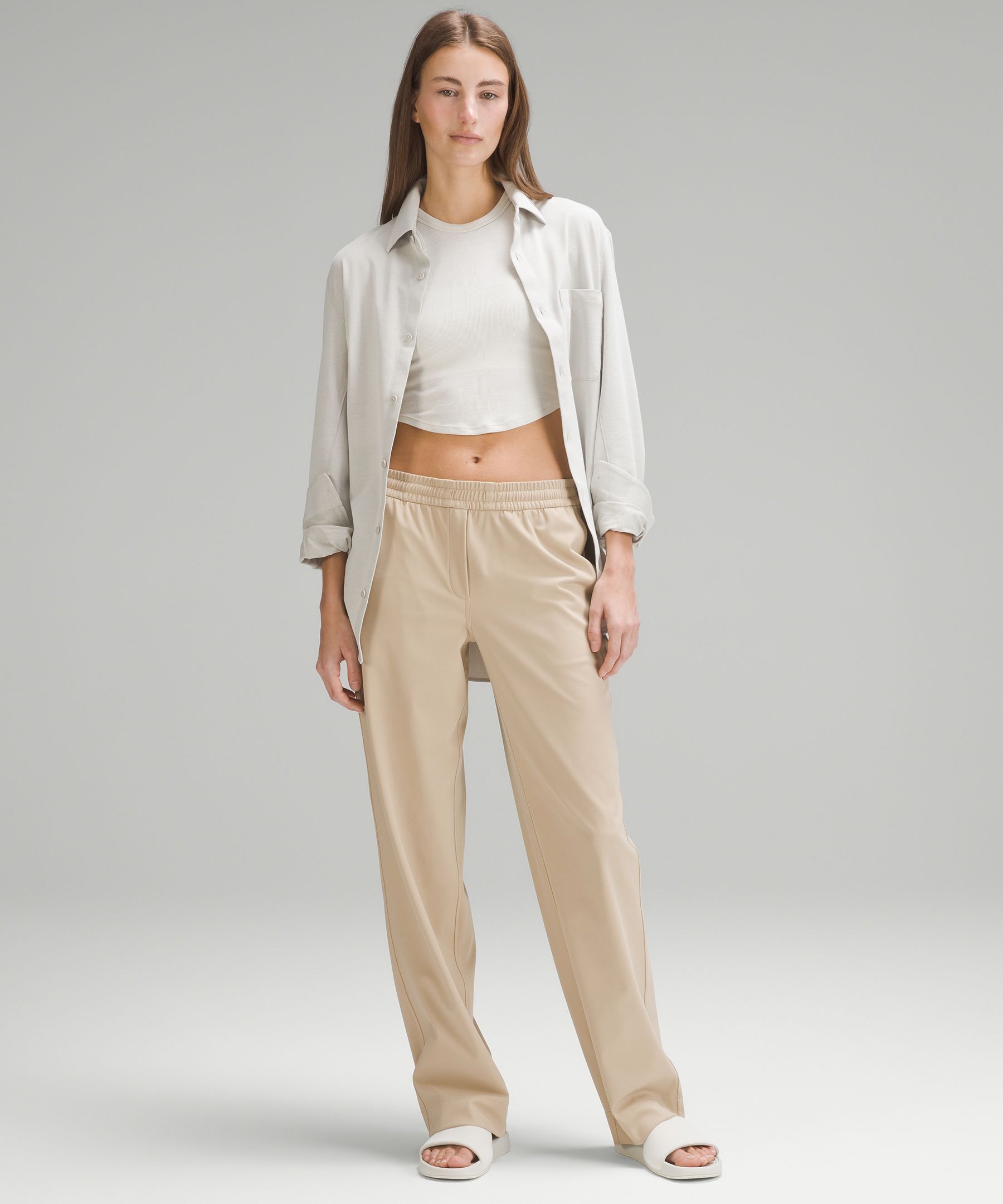 Straight-Leg Mid-Rise Pants Luxtreme Regular