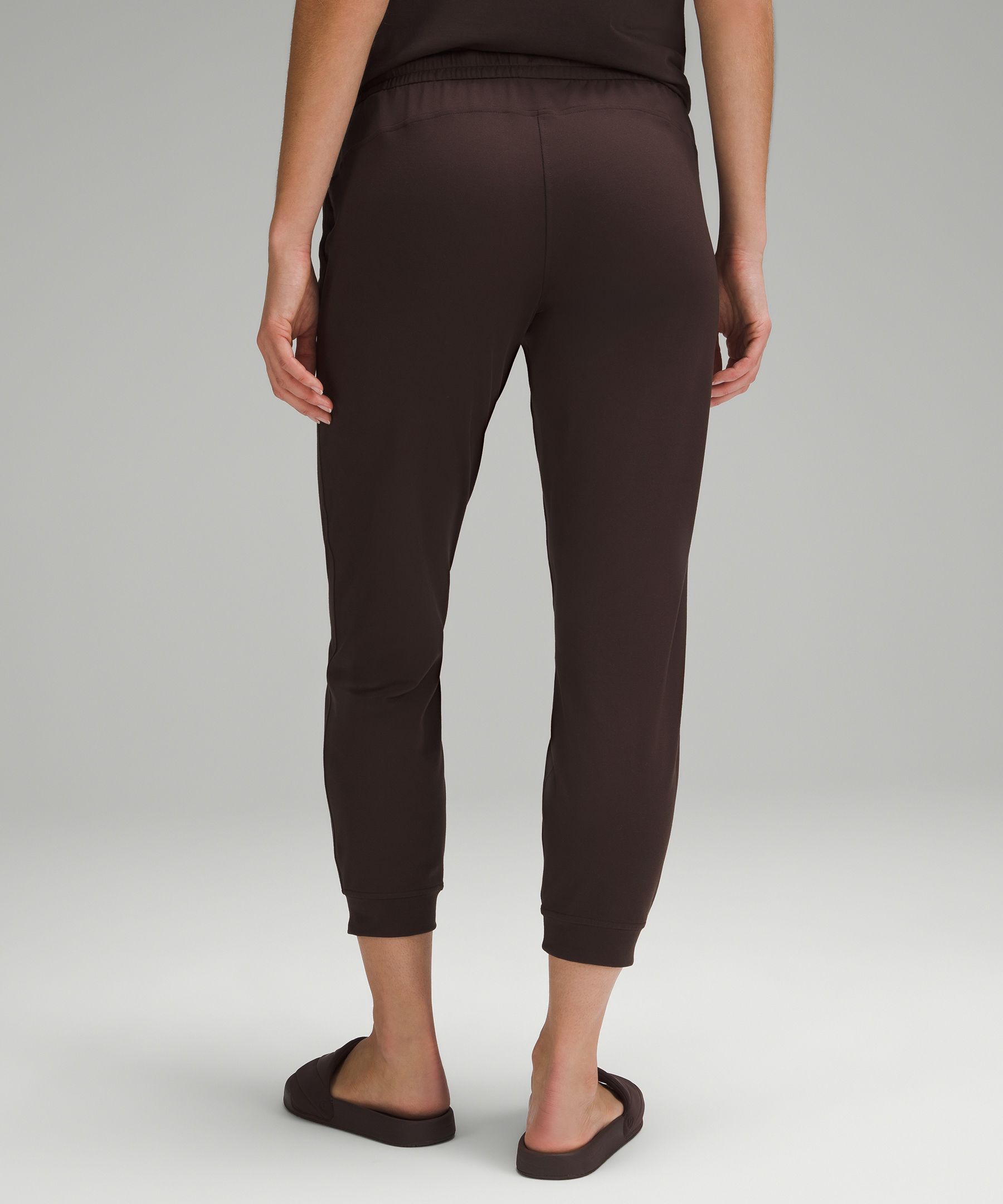 Super Soft Jogger Leggings Brown