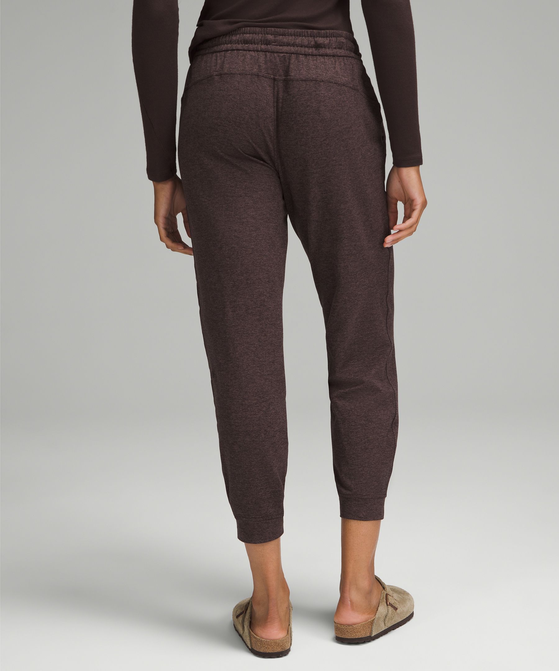 lululemon SOFT CLASSIC-FIT MR 7/8 JOGGER - Tracksuit bottoms