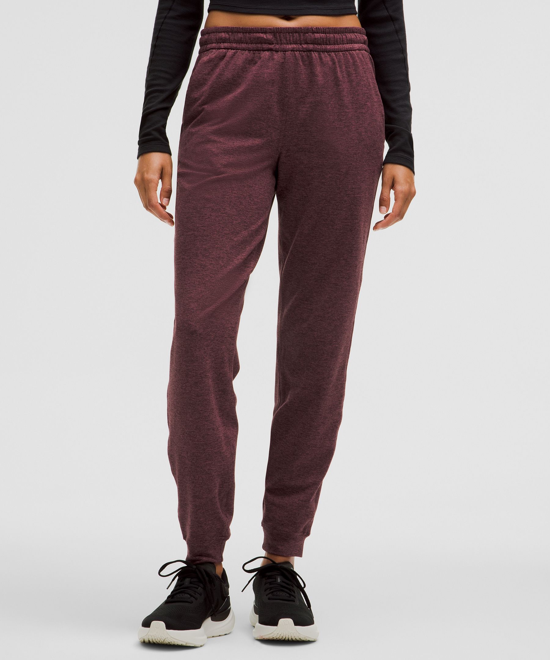 Soft Jersey Classic-Fit Mid-Rise Jogger - Red