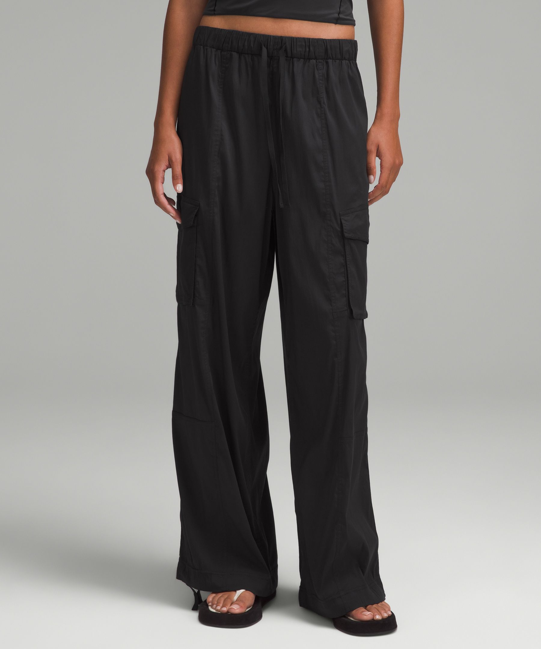 Lightweight Adjustable Mid-Rise Cargo Pant | Women's Pants