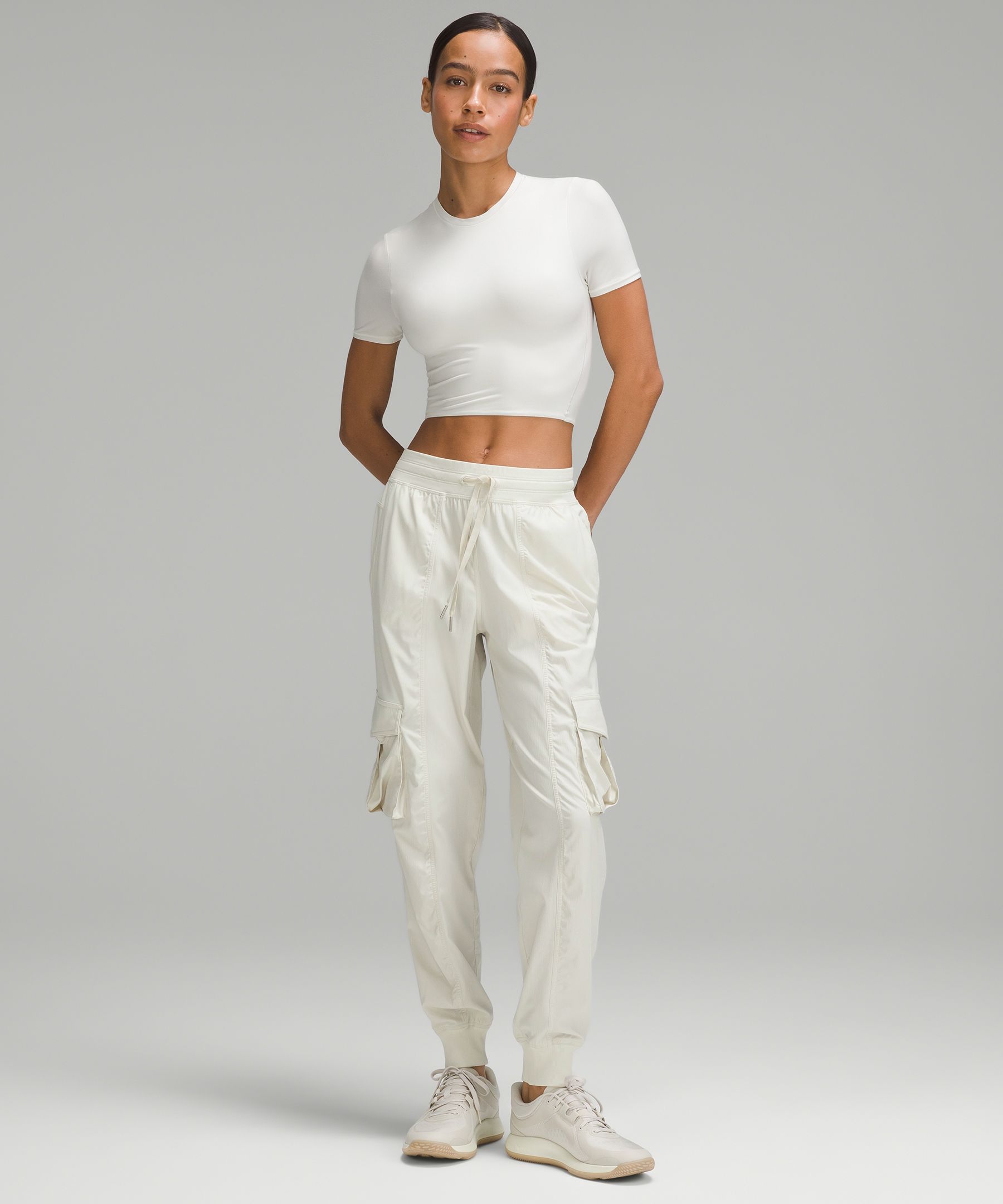 Dance Studio Relaxed-Fit Mid-Rise Cargo Jogger