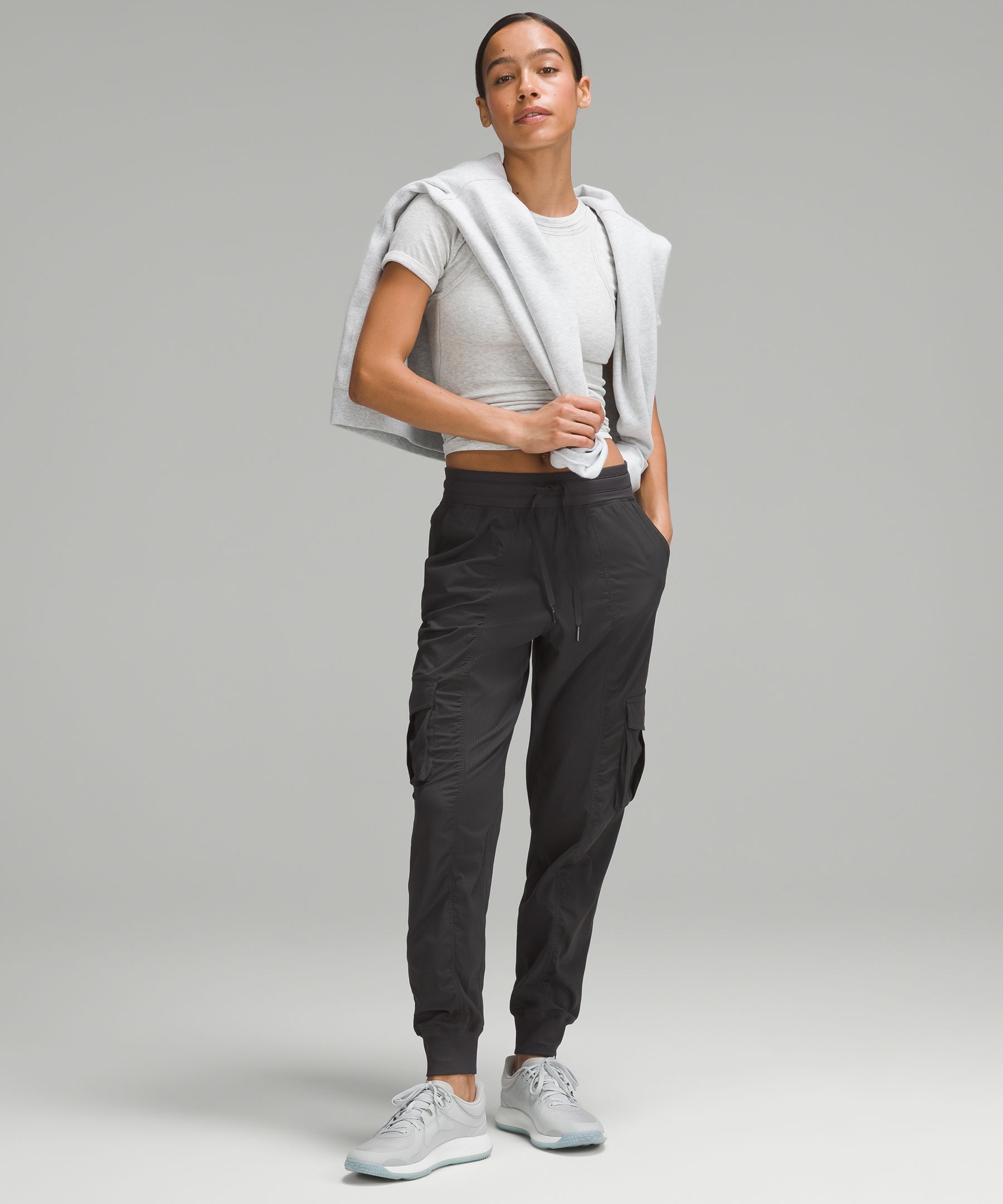 Dance Studio Relaxed-Fit Mid-Rise Cargo Jogger