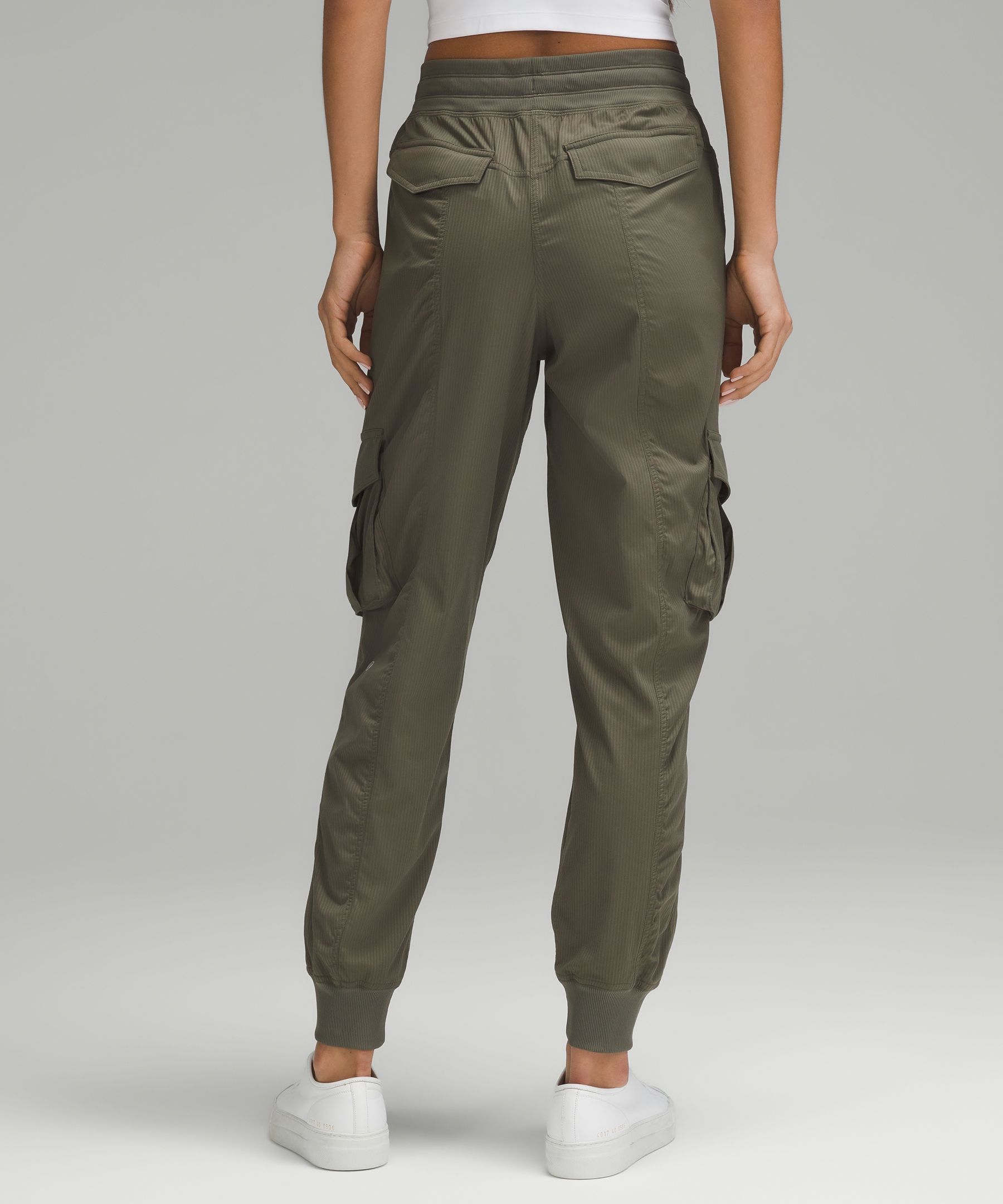 Dance Studio Relaxed-Fit Mid-Rise Cargo Jogger, Women's Pants