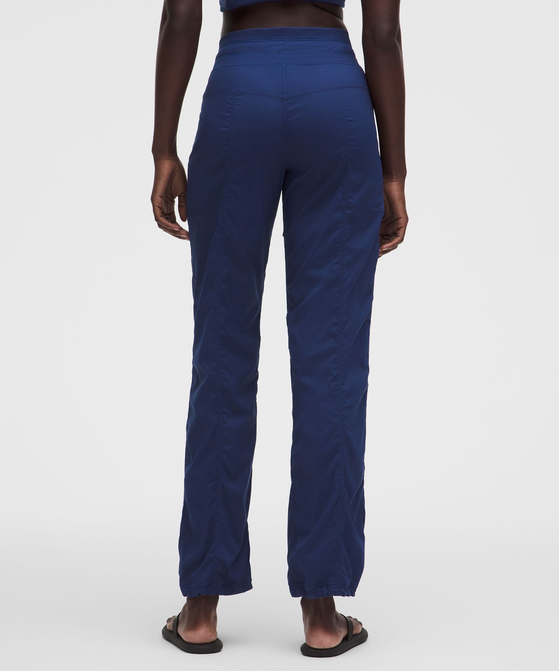 Dance Studio Mid-Rise Pant *Short