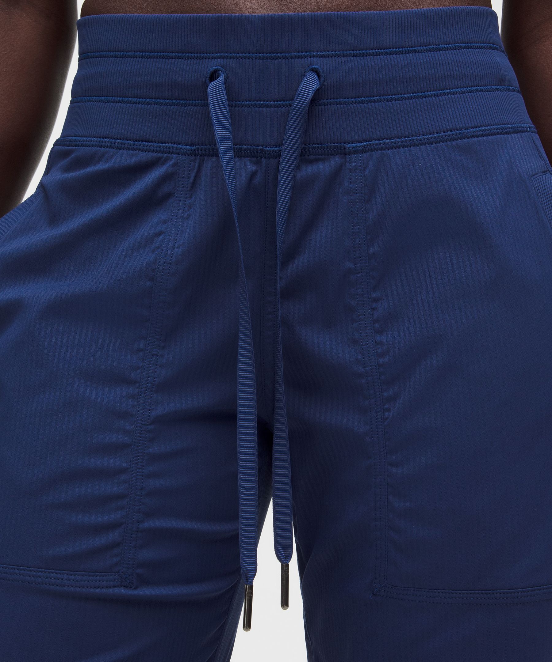 Dance Studio Mid-Rise Pant *Short