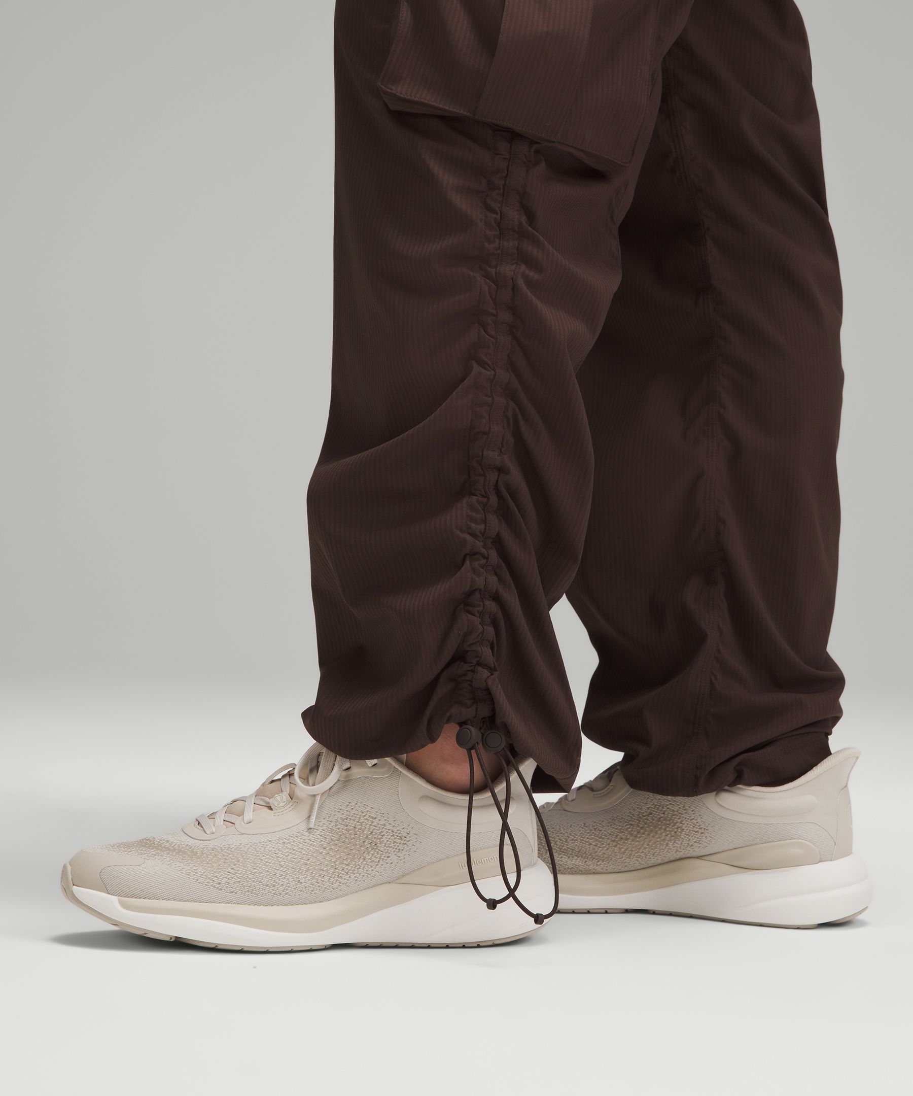 Dance Studio Relaxed-Fit Mid-Rise Cargo Pant