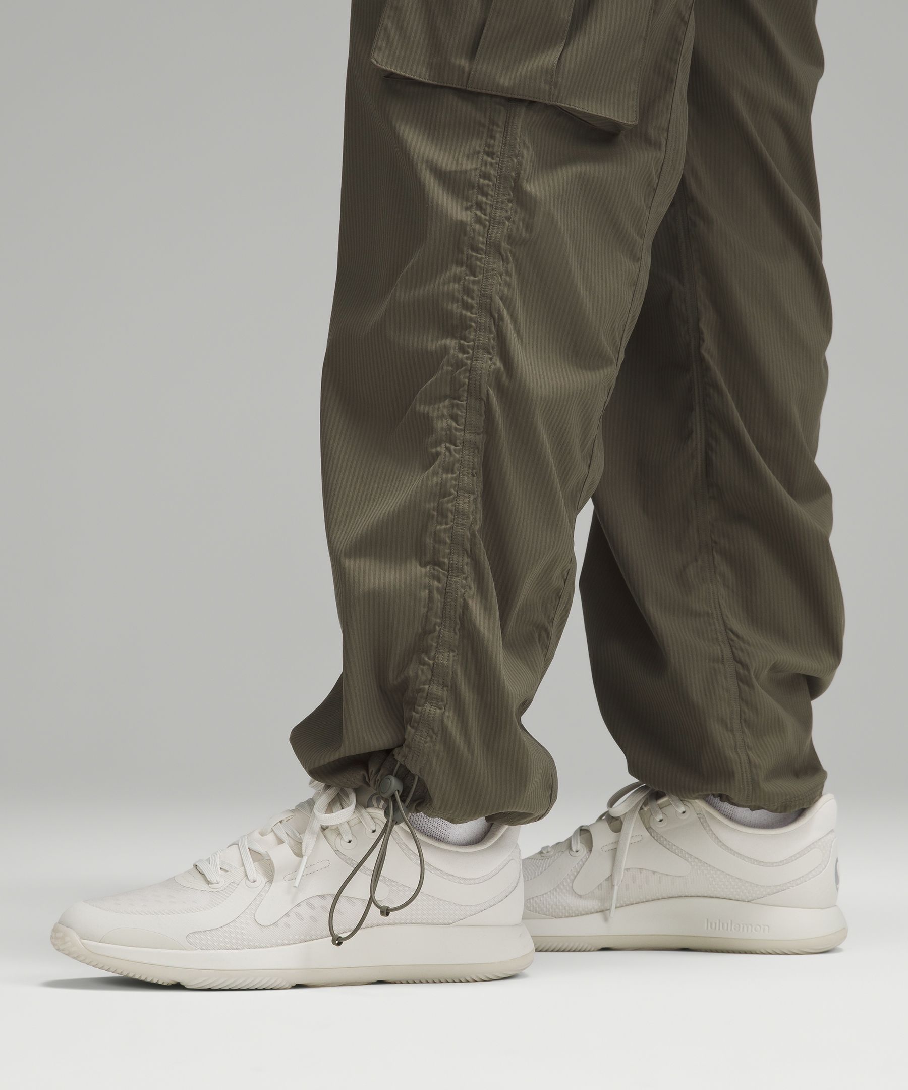 Dance Studio Relaxed-fit Mid-rise Cargo Pants