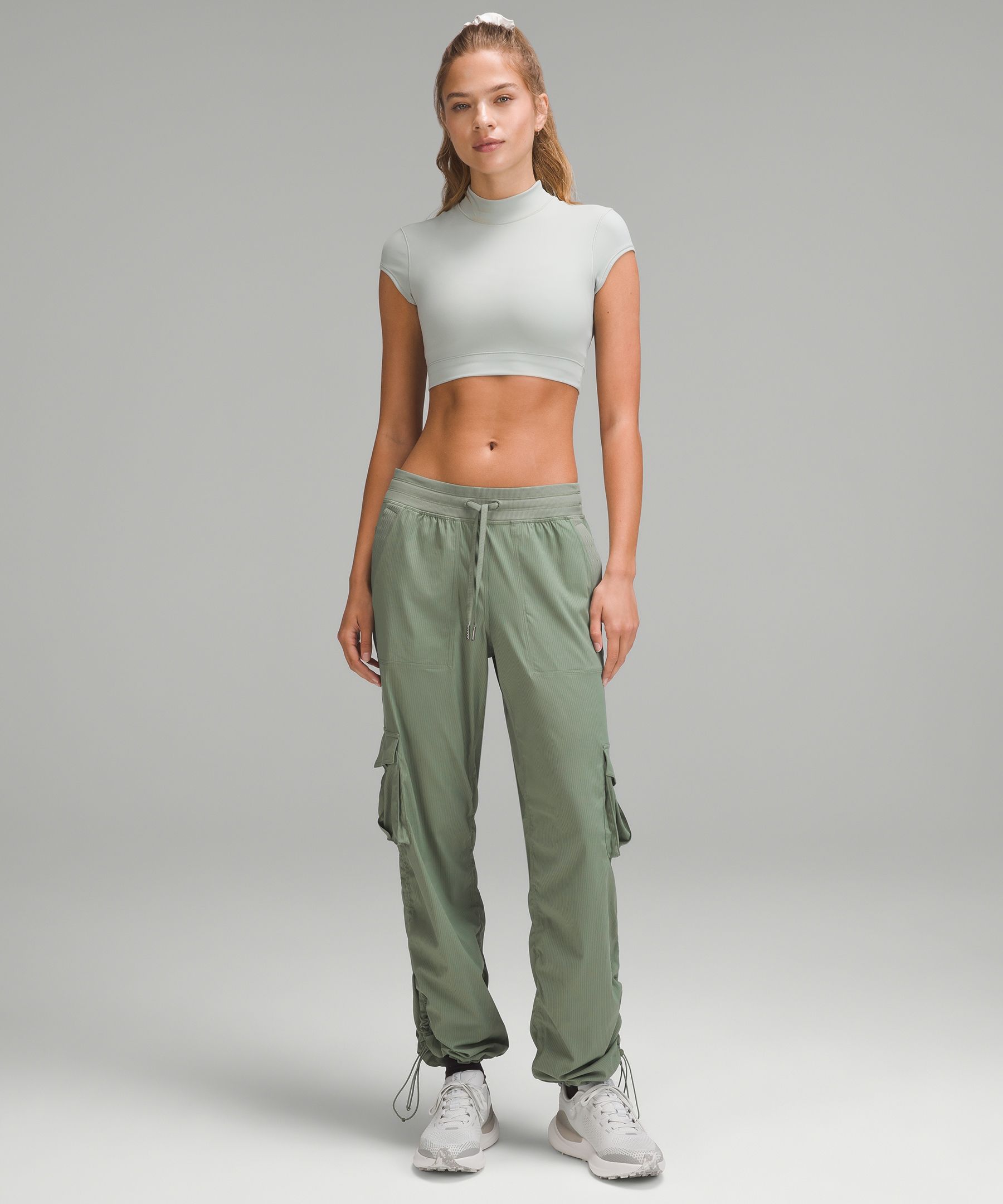 Dance Studio Relaxed-Fit Mid-Rise Cargo Pant | Women's Pants