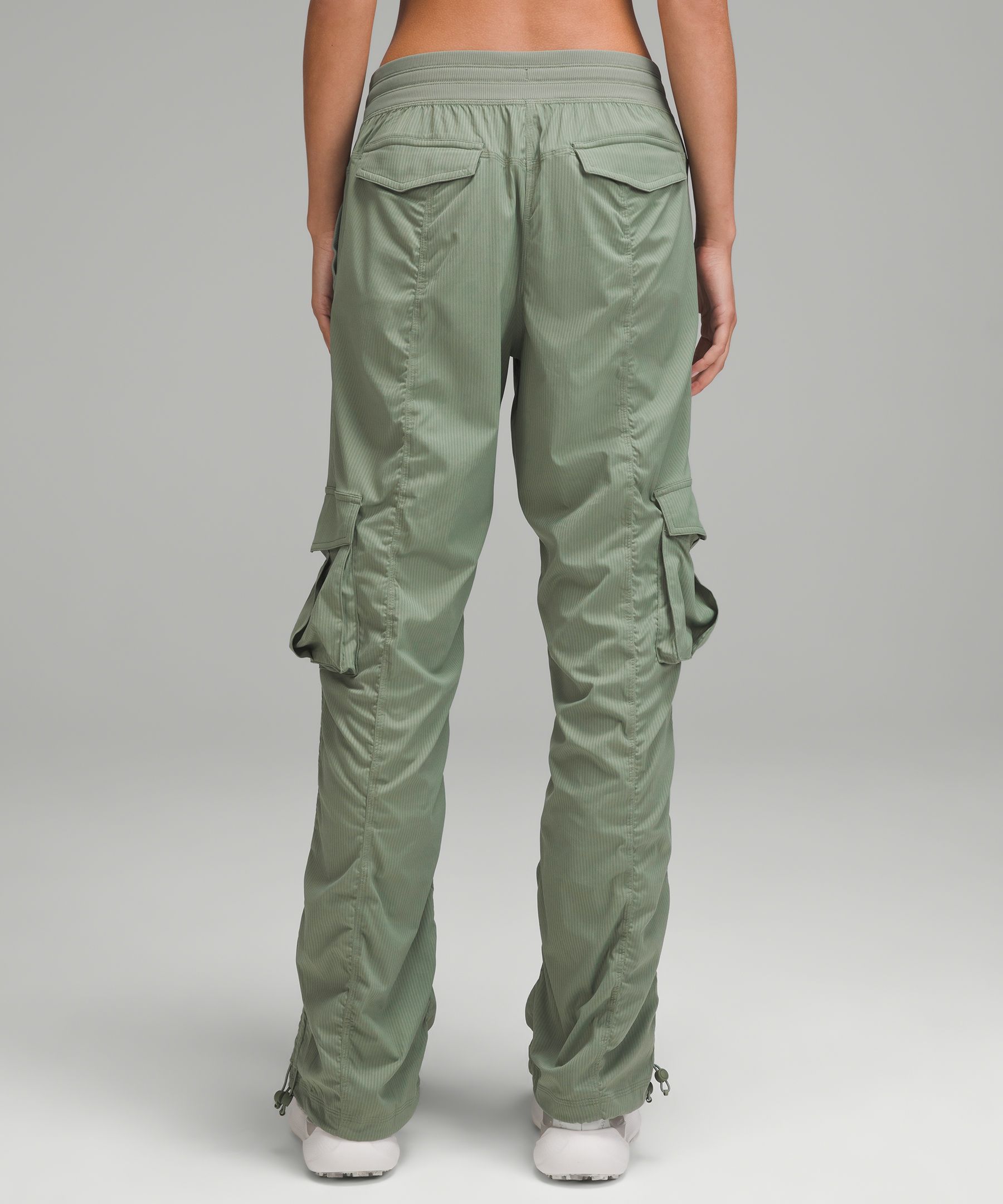 Dance Studio Relaxed-Fit Mid-Rise Cargo Pant | Women's Pants