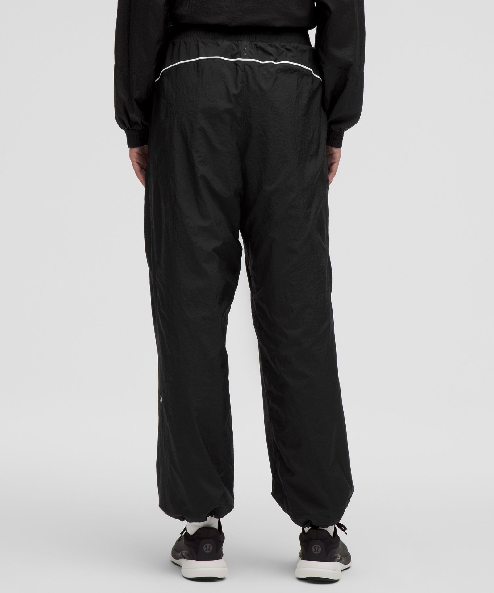 Lululemon License to Train Mid-Rise Lightweight Jogger — фото 3