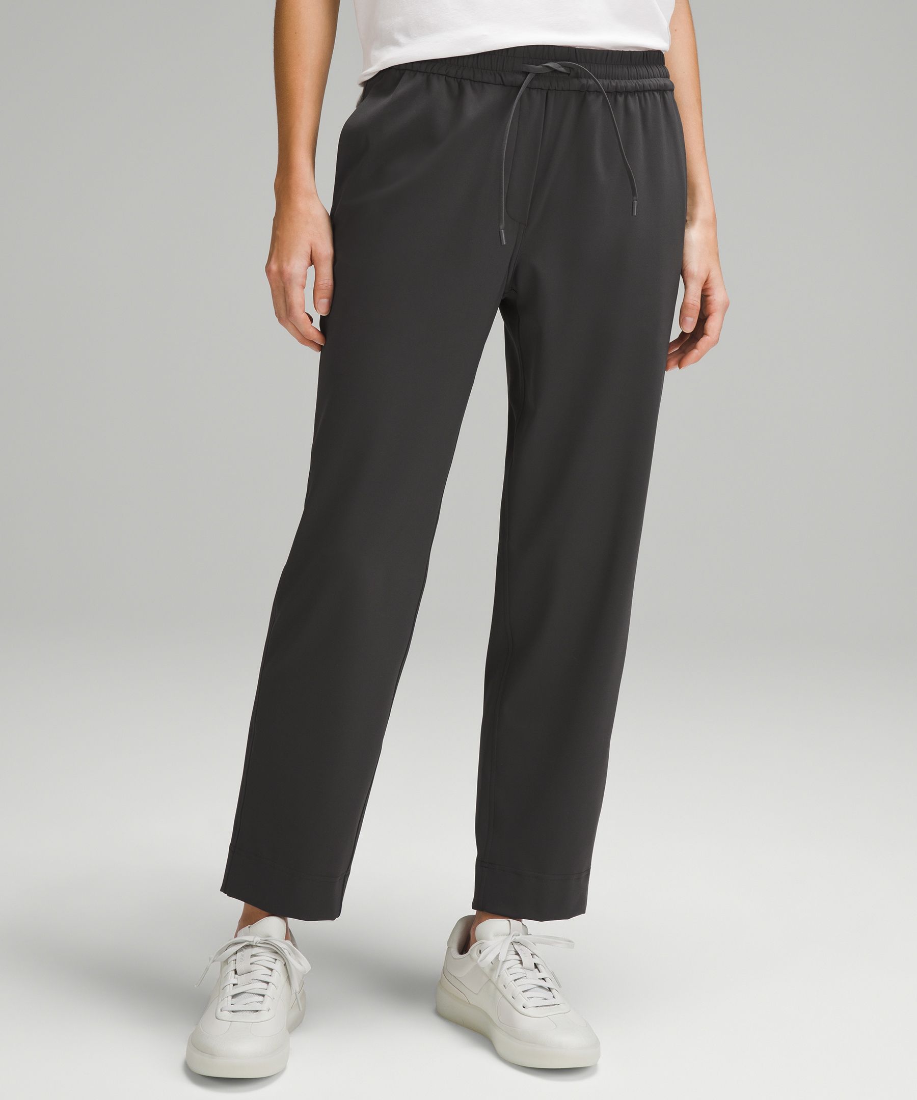 Tapered-Leg Mid-Rise Pant 7/8 Length *Luxtreme