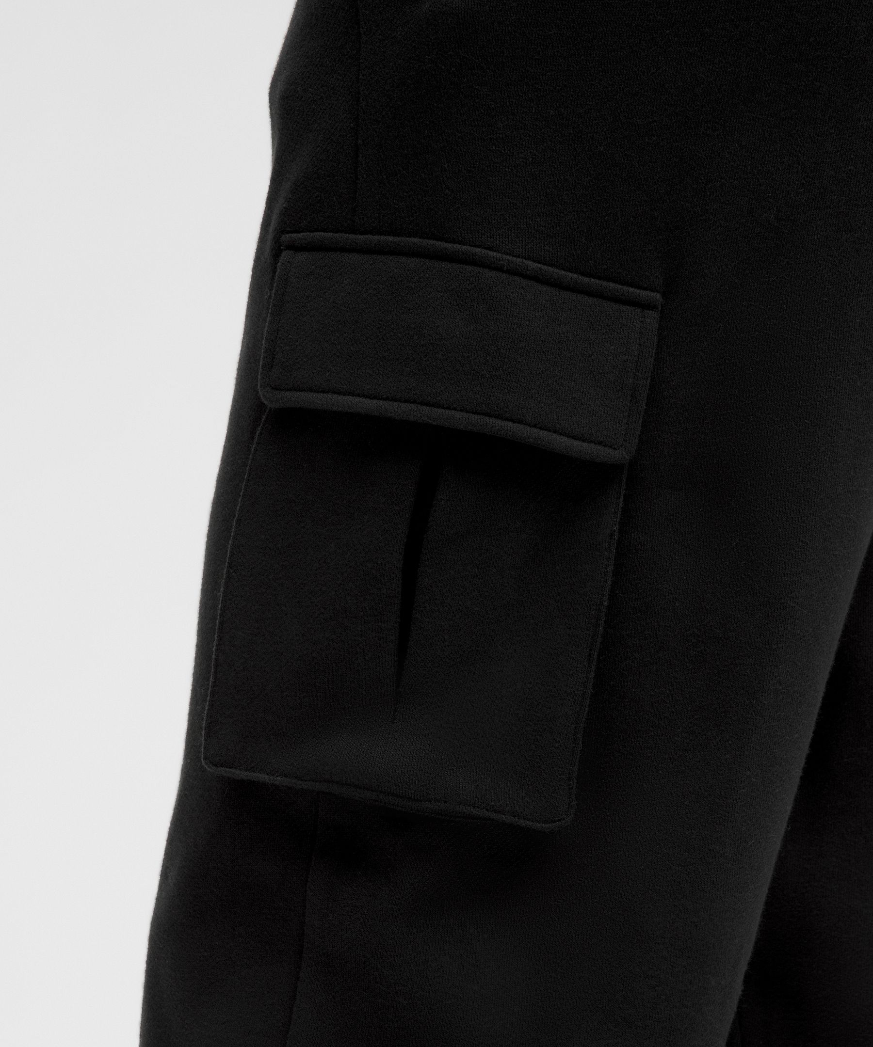 Scuba Mid-Rise Oversized Cargo Jogger *Regular