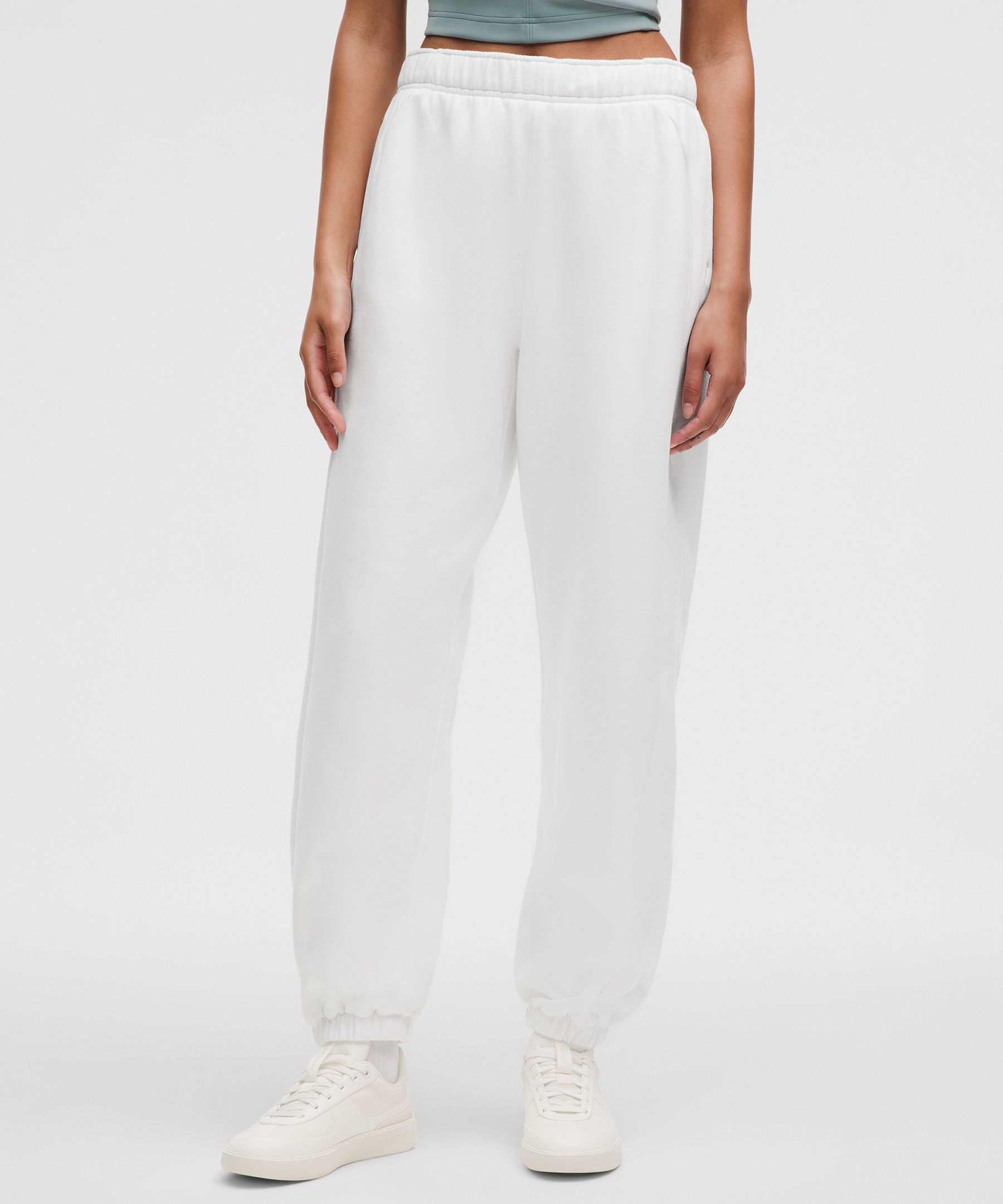 Scuba Mid-Rise Oversized Jogger Regular - White