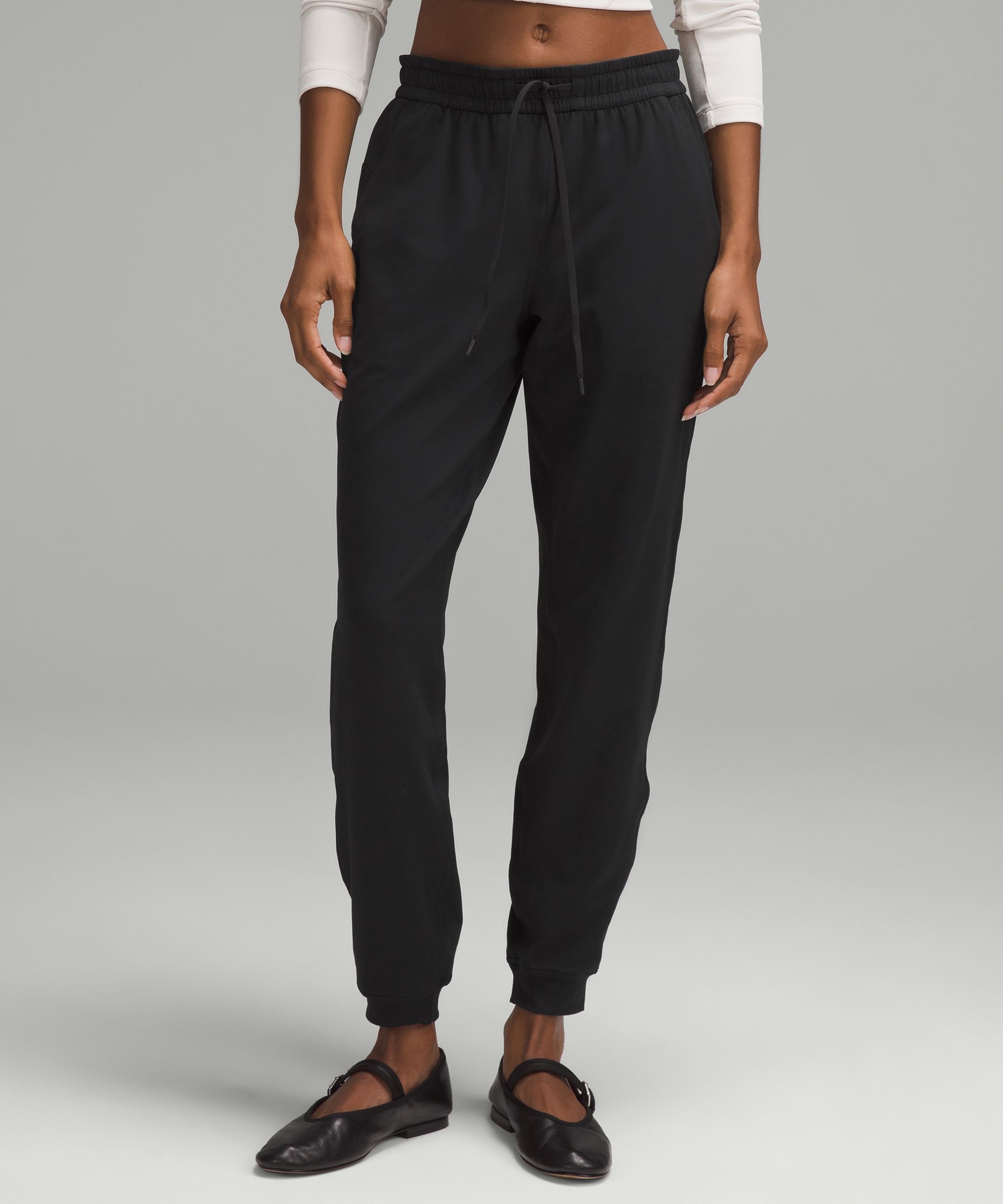 Soft Jersey Classic-Fit Mid-Rise Jogger