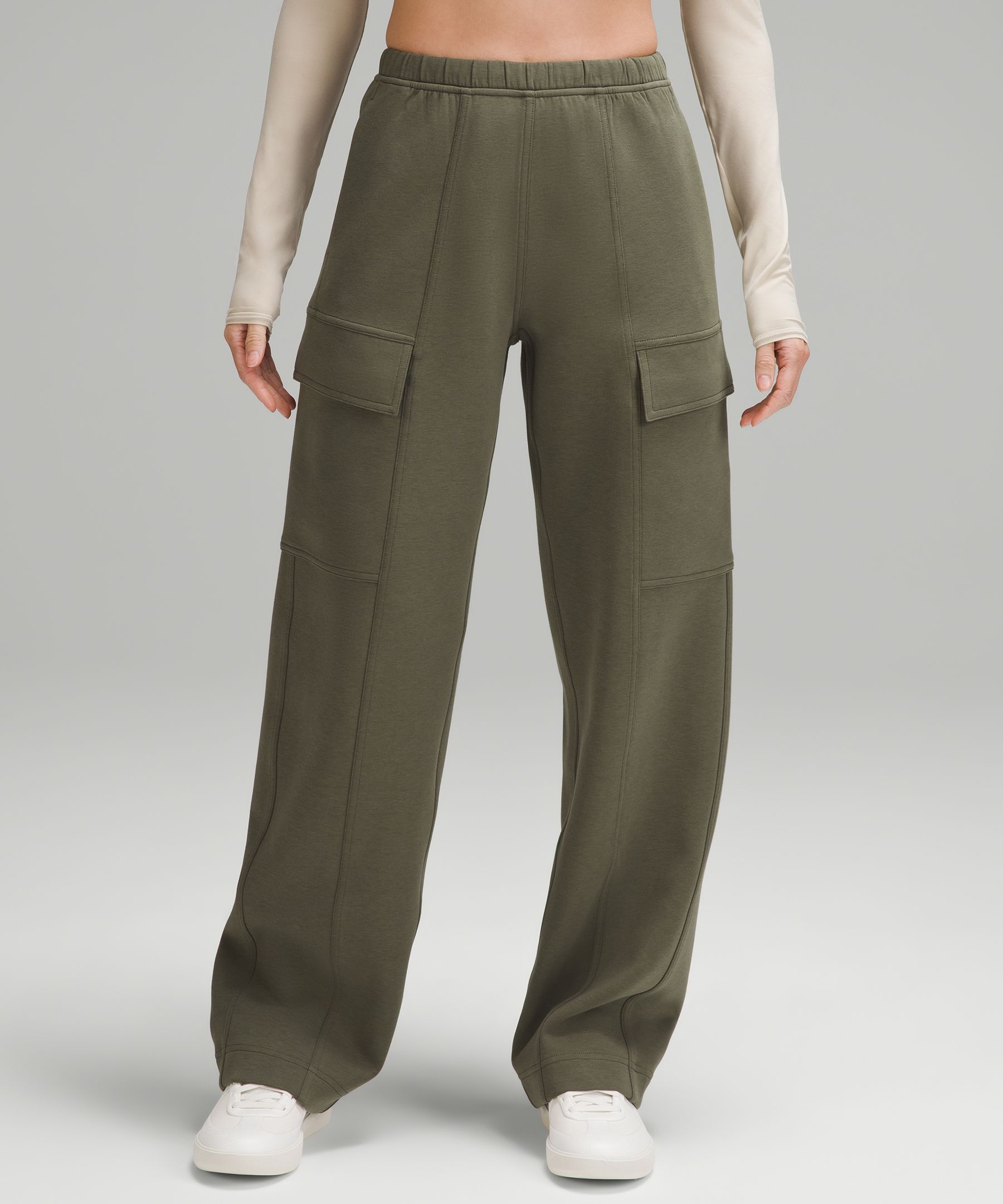 COTTON AND LYOCELL BLEND CARGO PANTS - Brown / Green