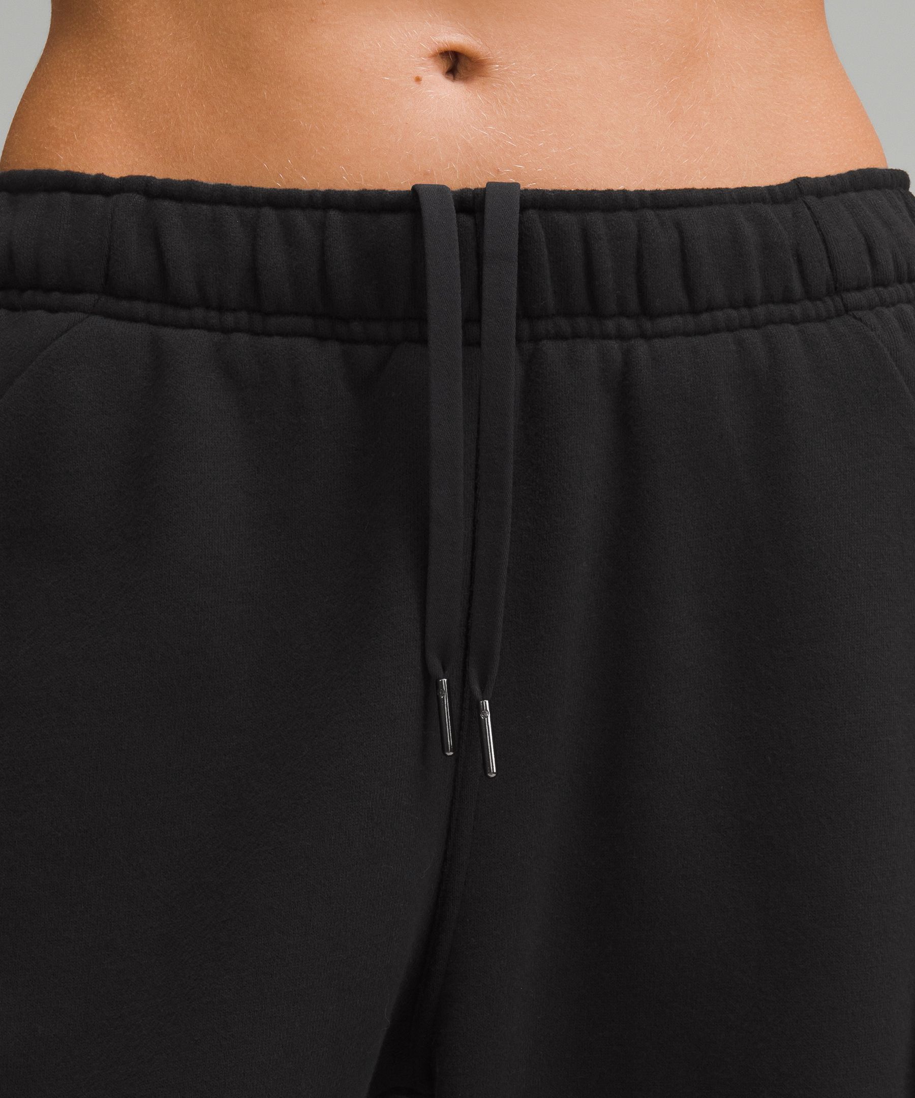 Lululemon athletica Scuba Mid-Rise Oversized Jogger *Short