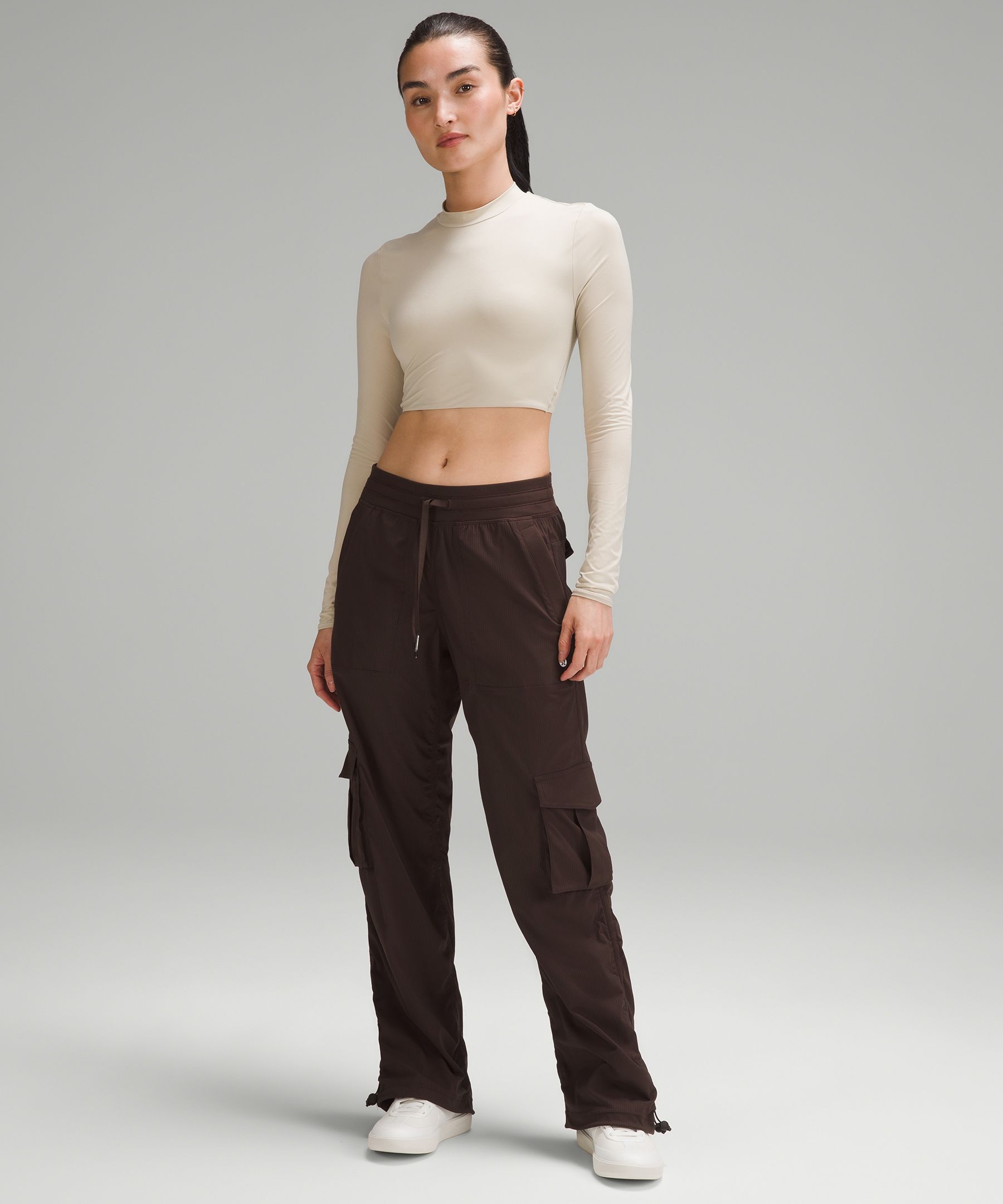 Dance Studio Relaxed-Fit Mid-Rise Cargo Pant *Asia Fit