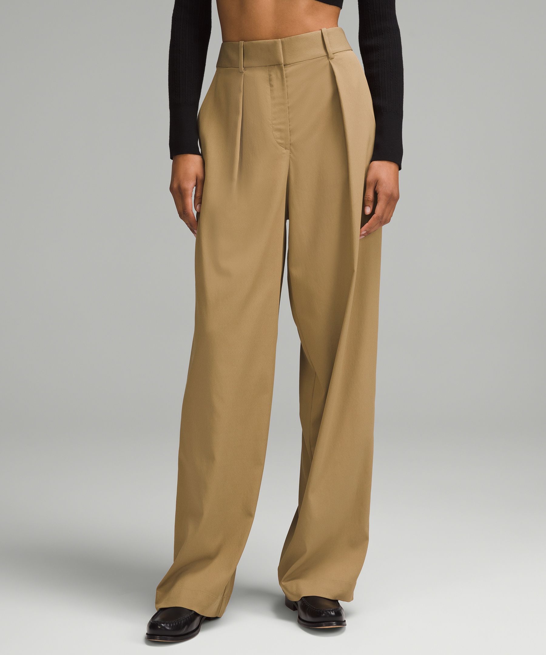 Pleat-Front High-Rise Trouser Regular