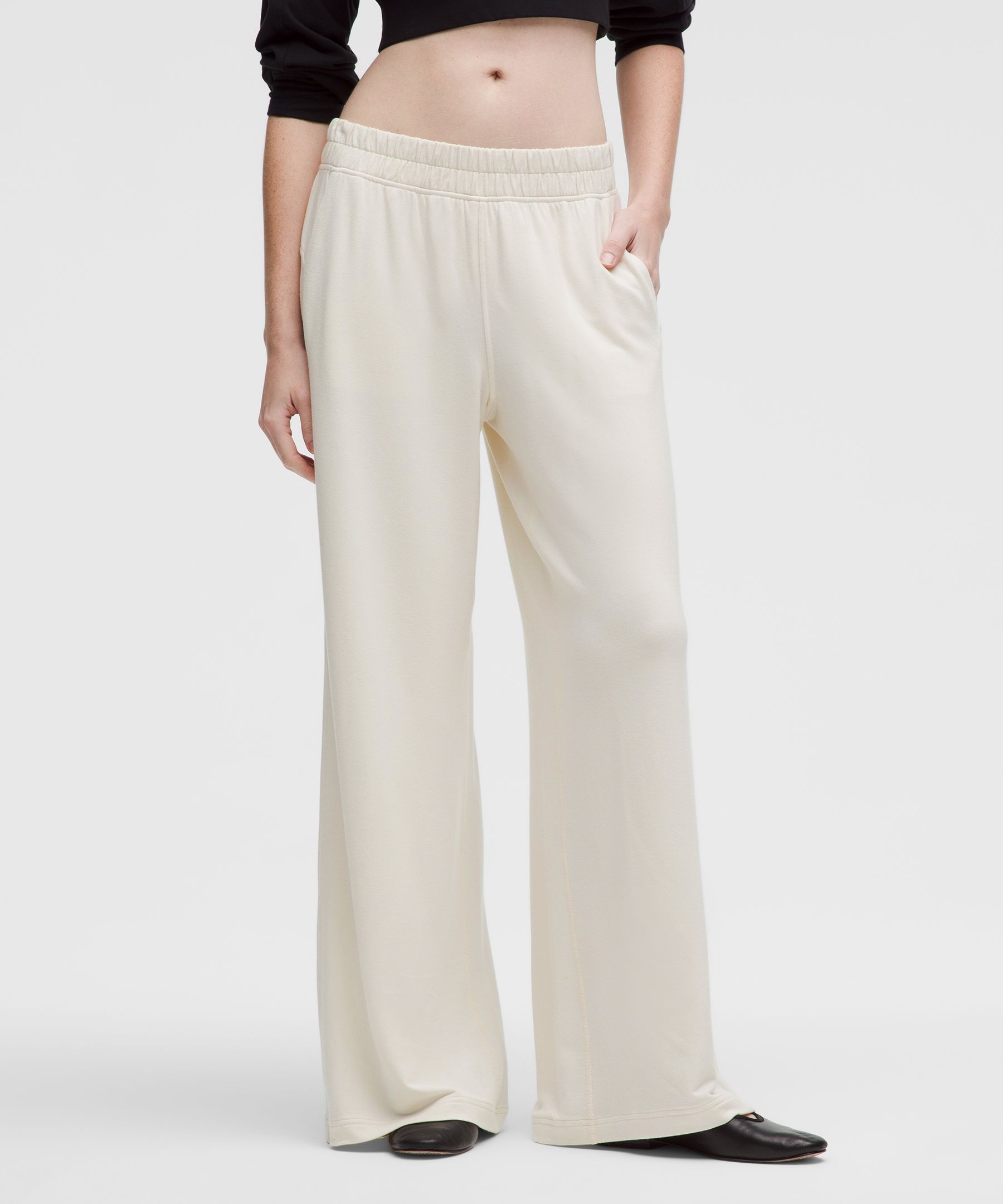 BeCalm Mid-Rise Wide-Leg Pant - White