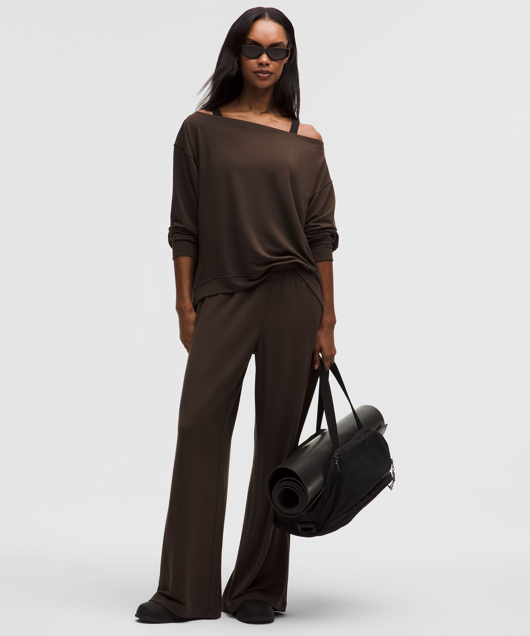 BeCalm Mid-Rise Wide-Leg Pant