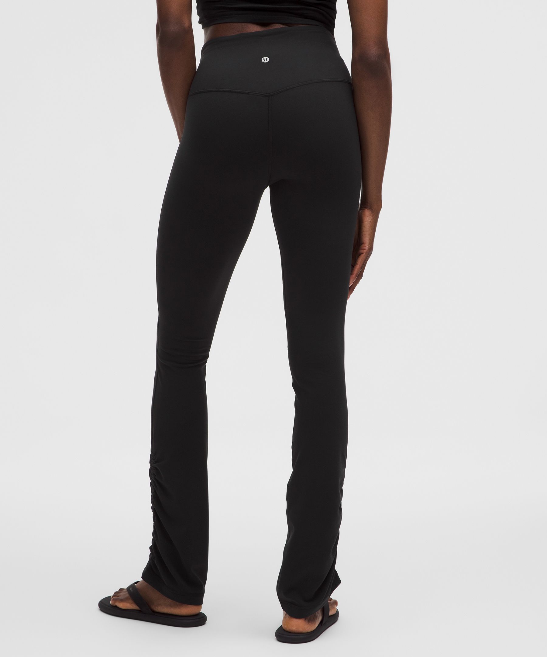 【lululemon】ヨガ Align Ruched-Leg ハイライズ Nulu パンツ lululemon Align™ Ruched-Leg Pant | Women's Pants | lululemon