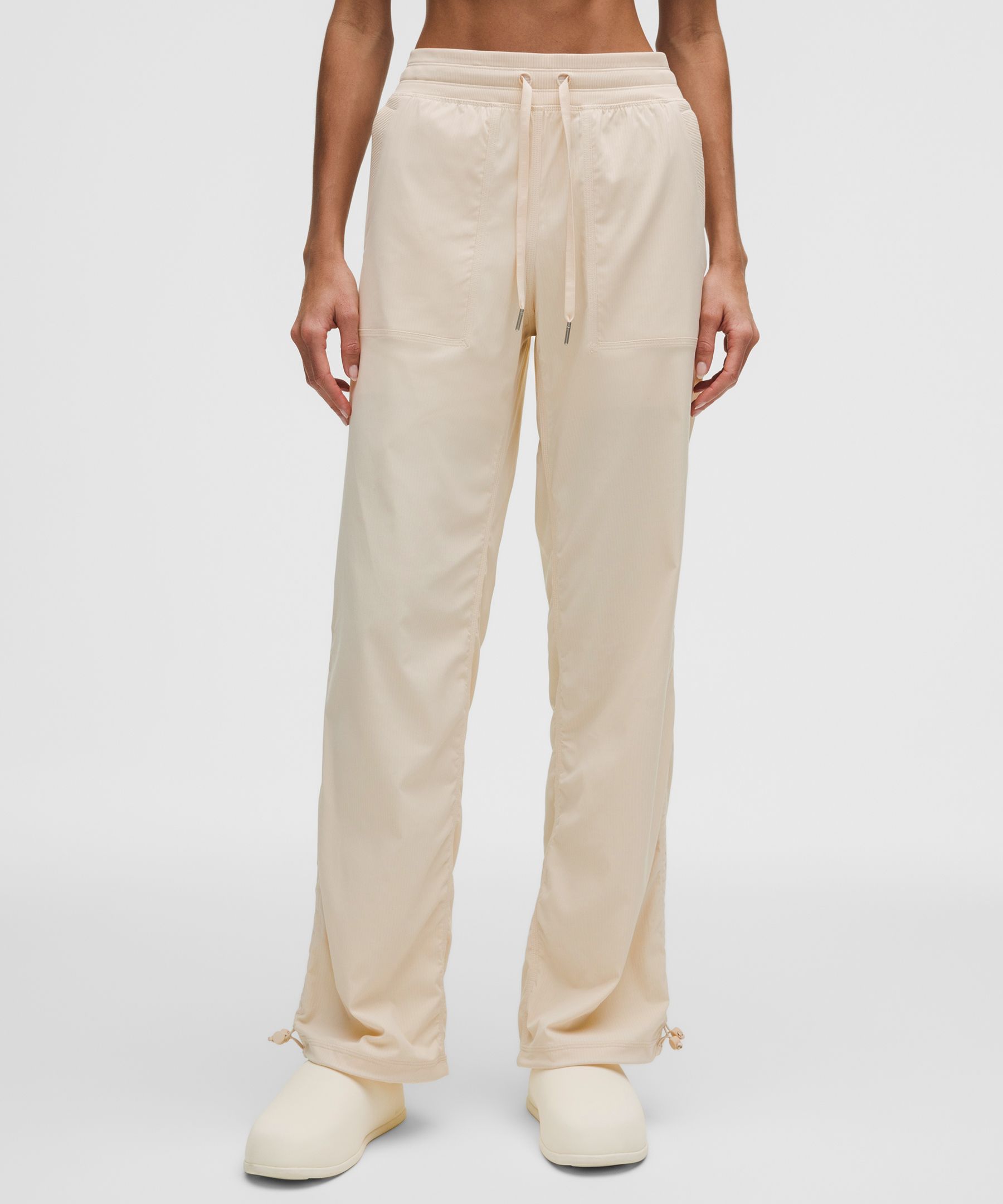Dance Studio Relaxed-Fit Mid-Rise Pant
