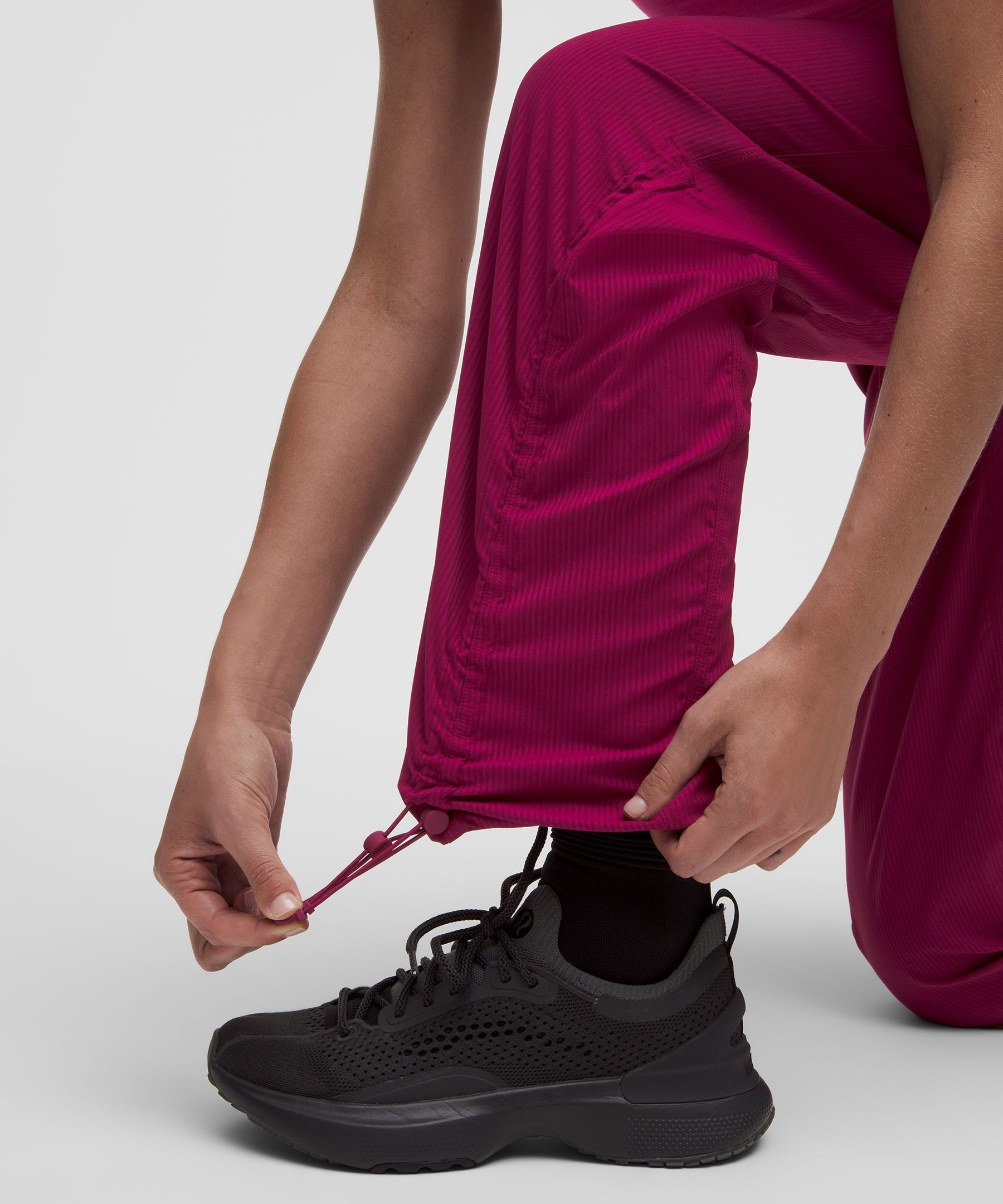 Dance Studio Relaxed-Fit Mid-Rise Pant